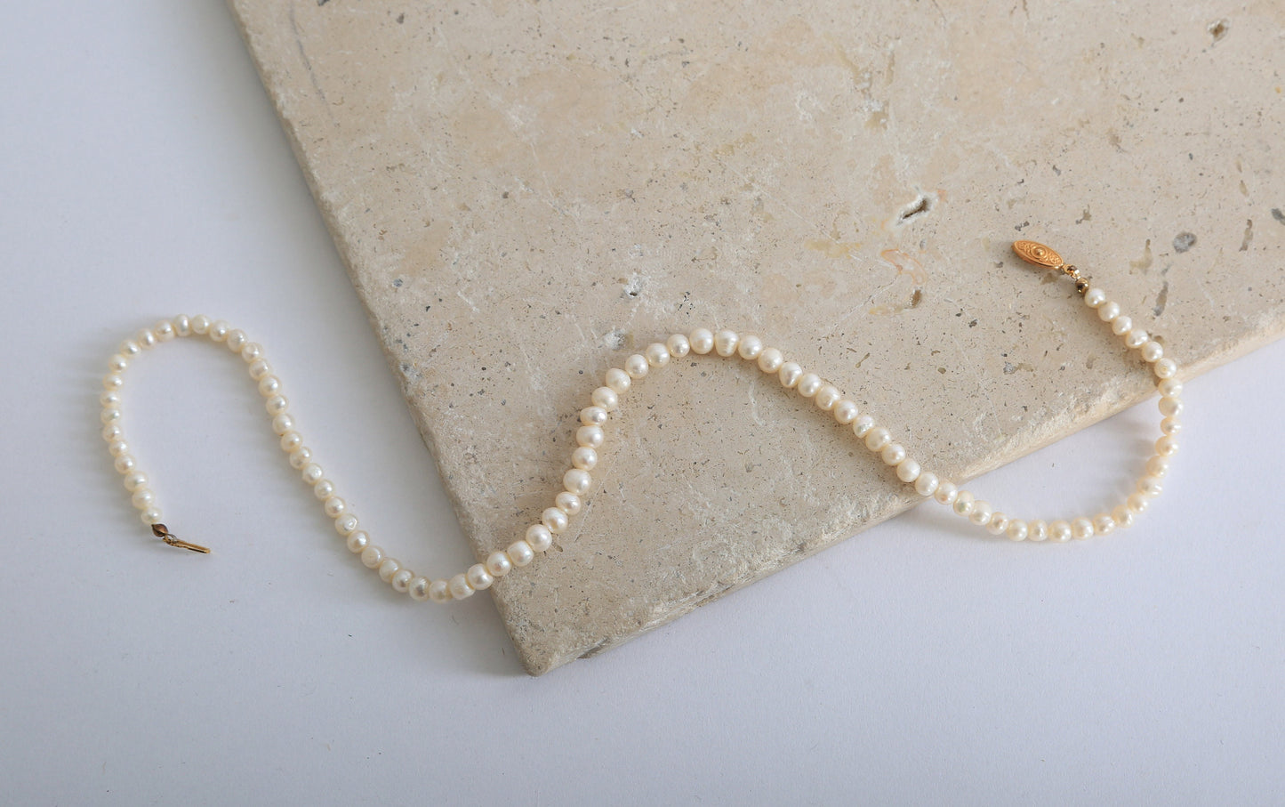 Vintage Genuine culture pearl necklace