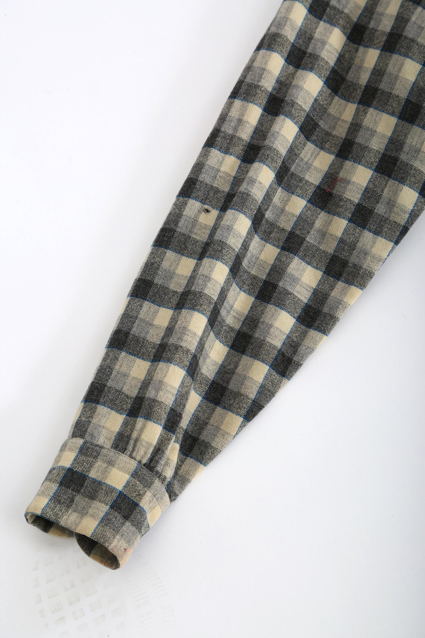 50s Pendleton | Vintage 1950s plaid gray + blue Pendleton Wool Shirt