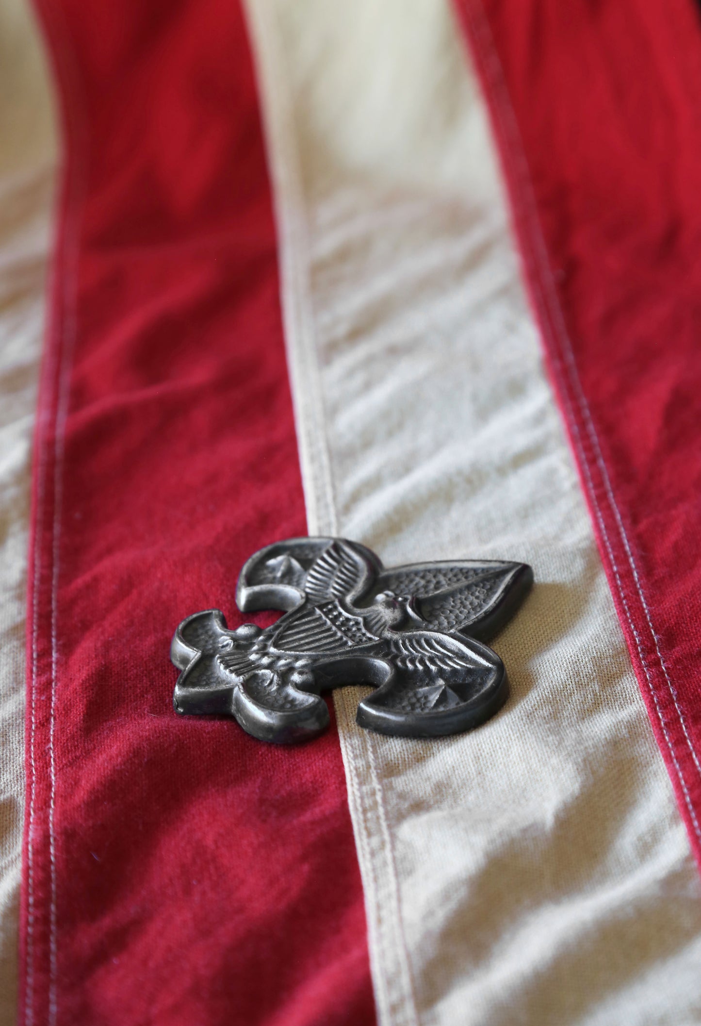 Vintage Boy Scouts of America solid metal paperweight