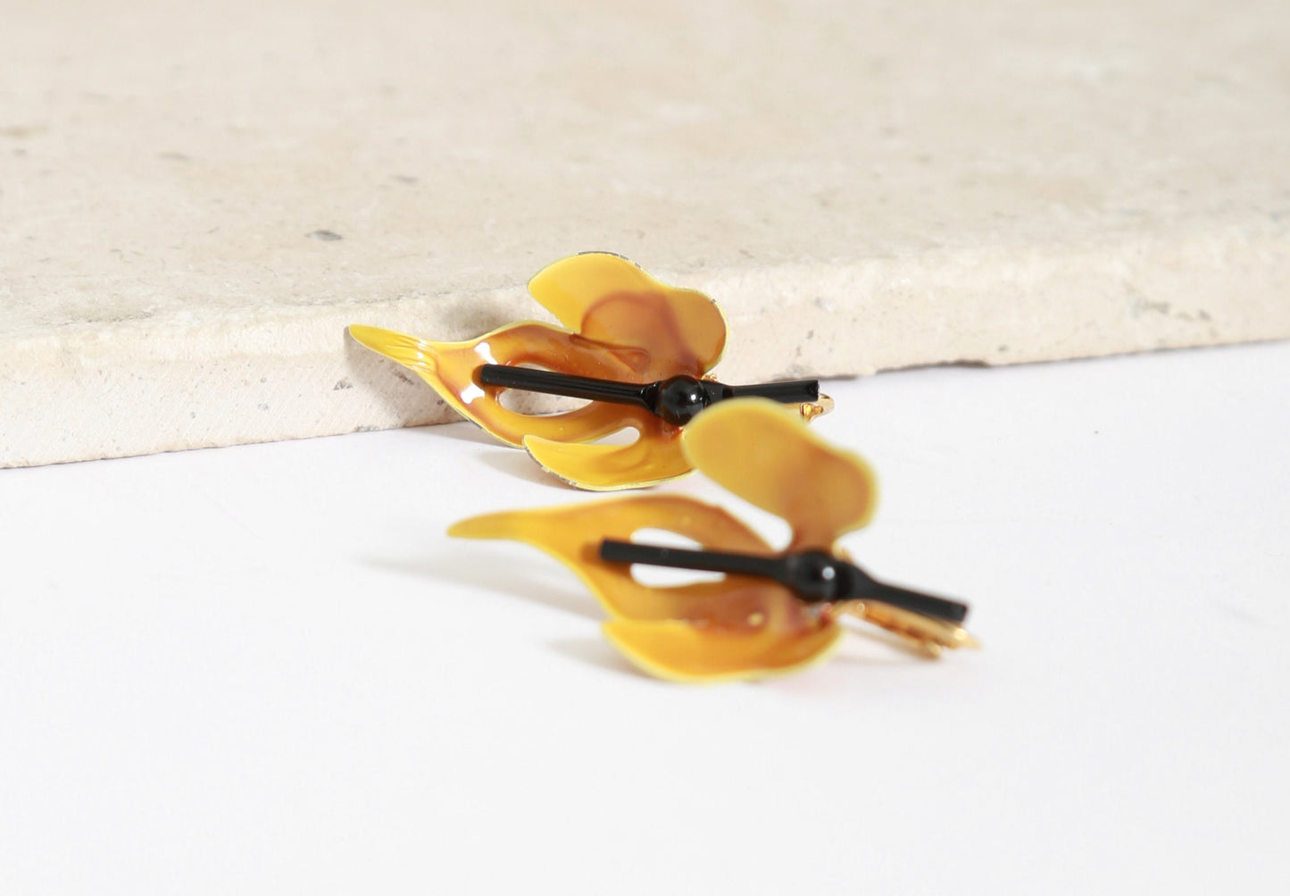 60s modernist yellow enamel flower clip on earrings