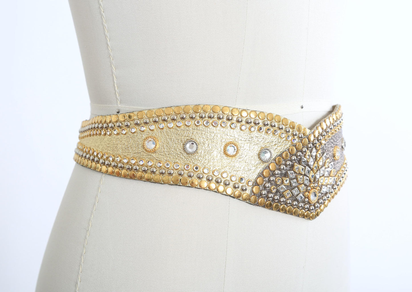 Vintage 80s Kippys gold & silver leather studded Rhinestone kidney belt