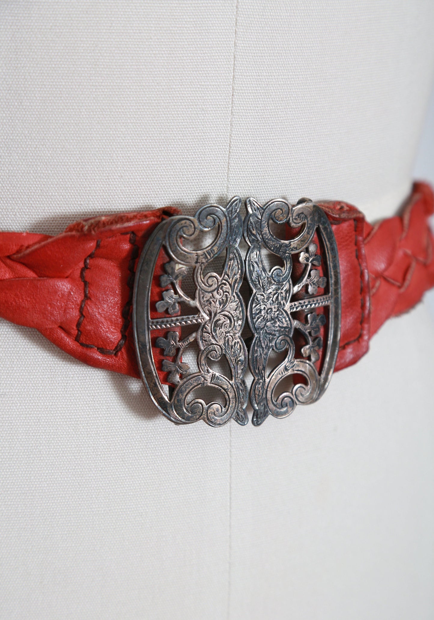 Antique Victorian English sterling silver clover belt buckle belt | Elizabeth Morley 1800s sterling buckle