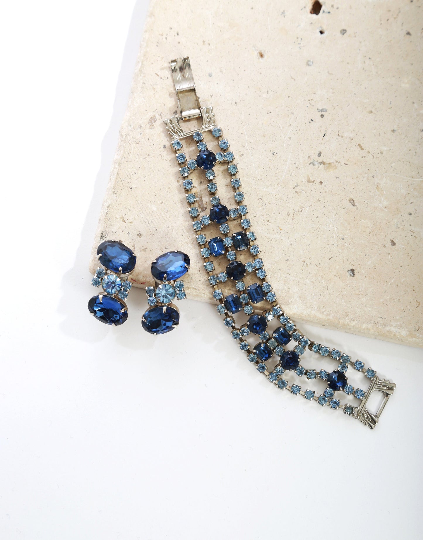 Vintage 50s blue glass rhinestone bracelet + earrings