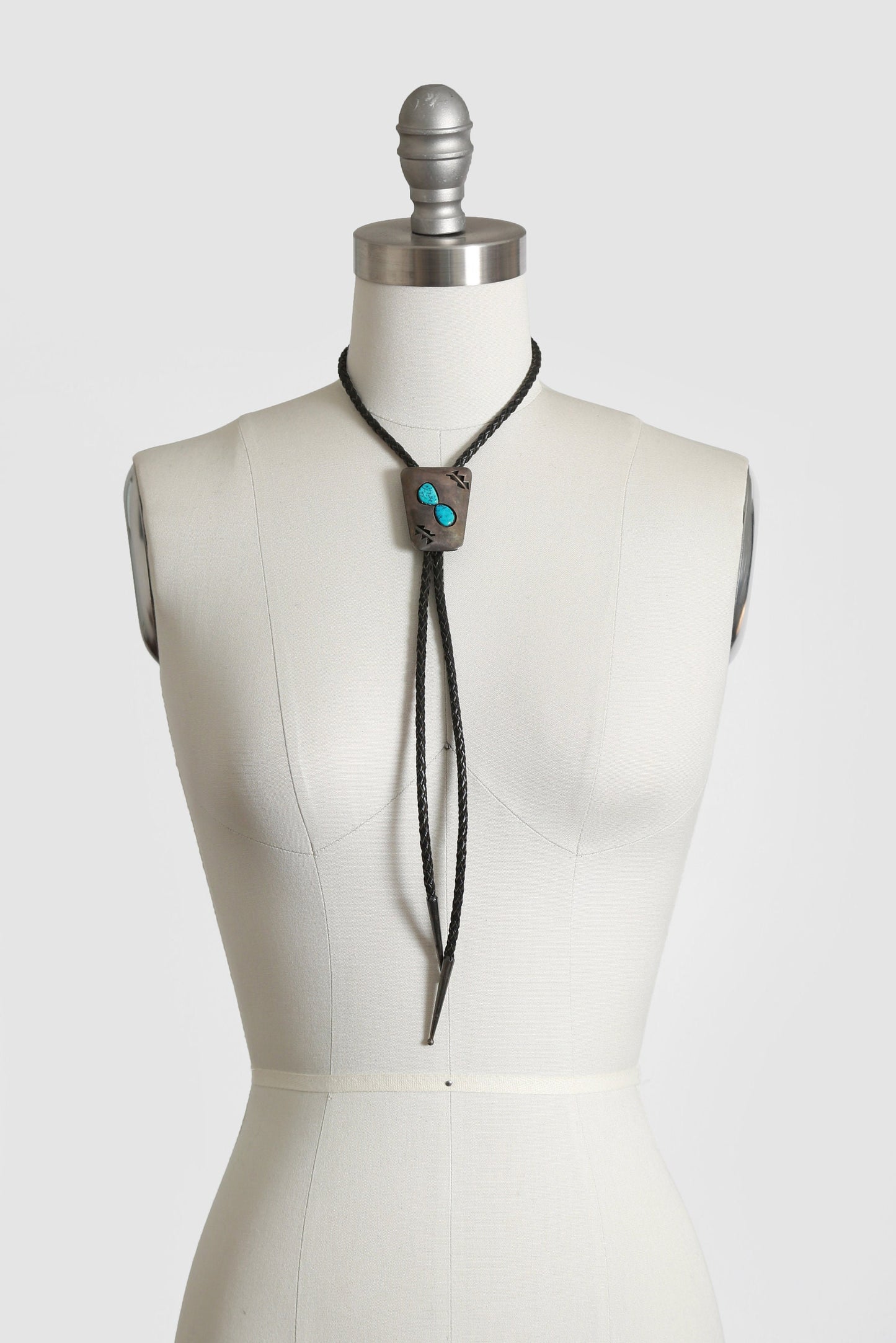 Vintage Native American sterling silver Turquoise bolo tie