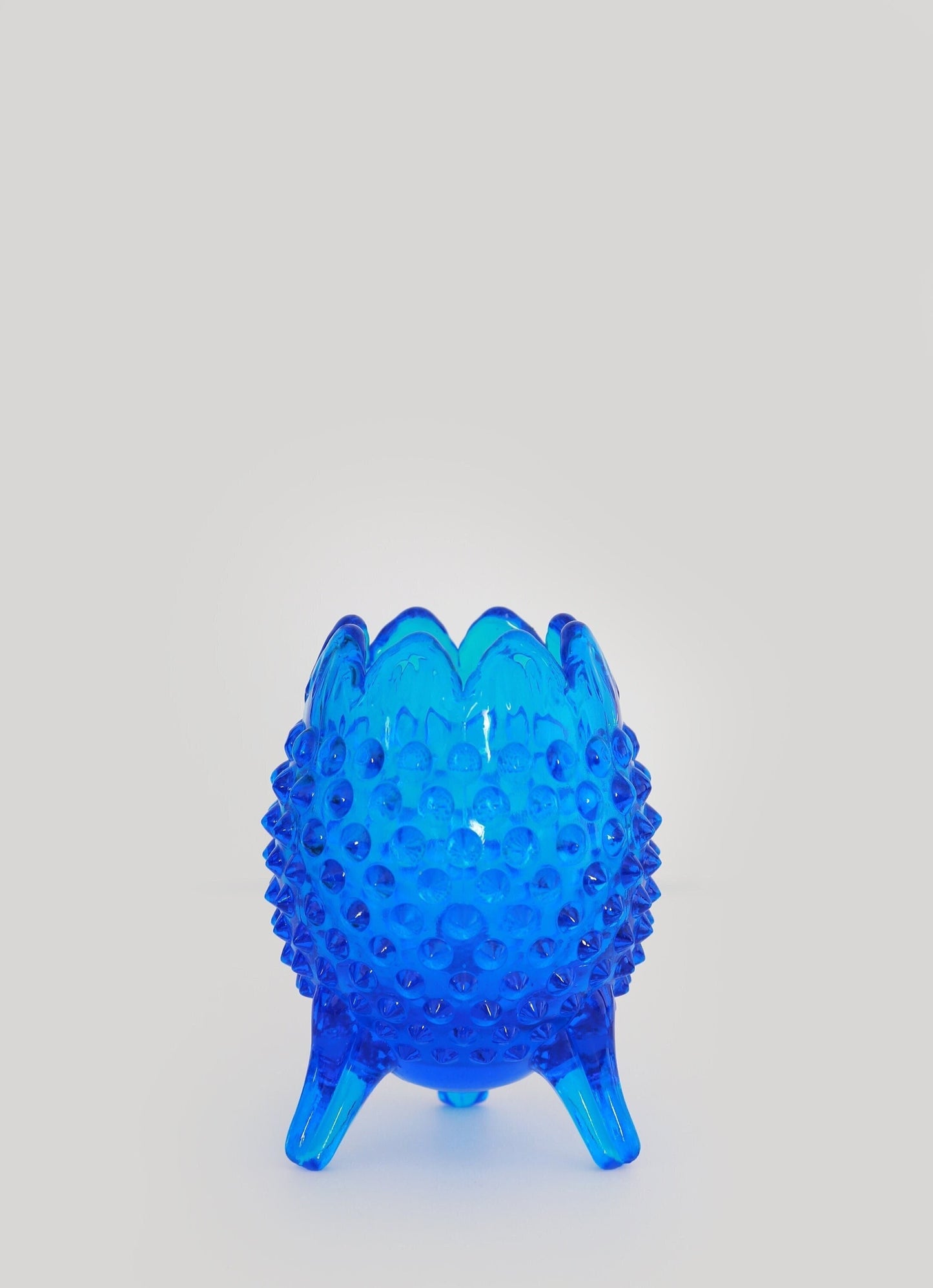 Vintage Fenton glass blue Colonial Hobnail Egg