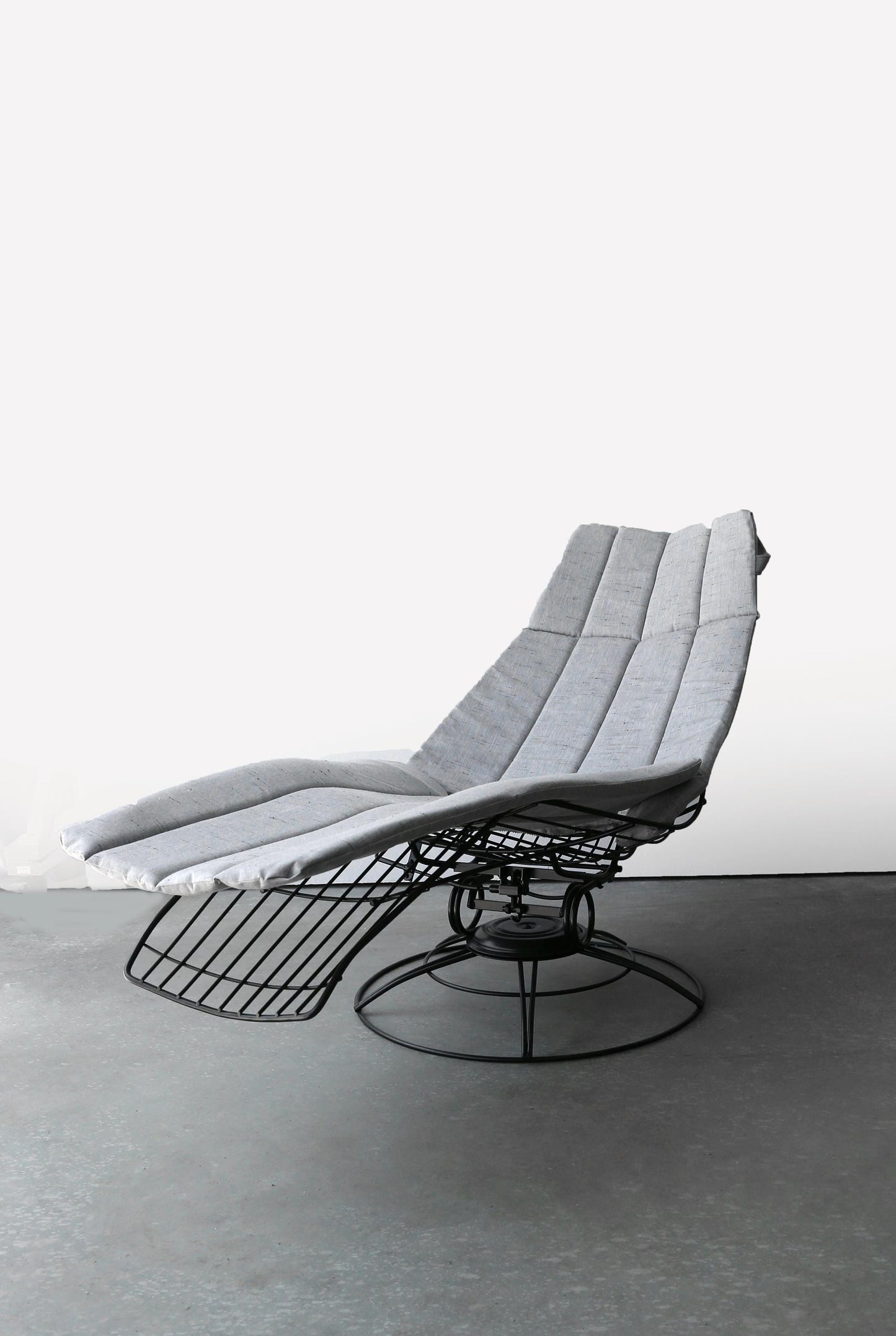 Vintage Mid Century Modern Homecrest Patio Set | Gilder sofa + 2 Fiesta loungers + side table
