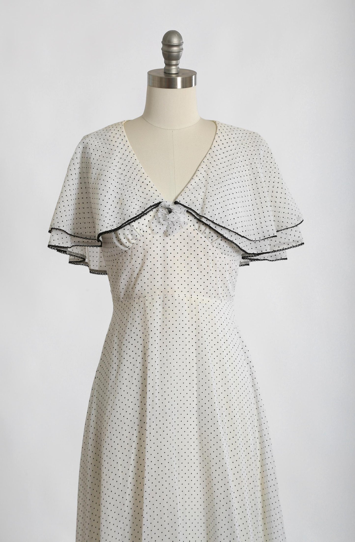 70s Candi Jones maxi dress | Vintage 1970s polka dot maxi dress