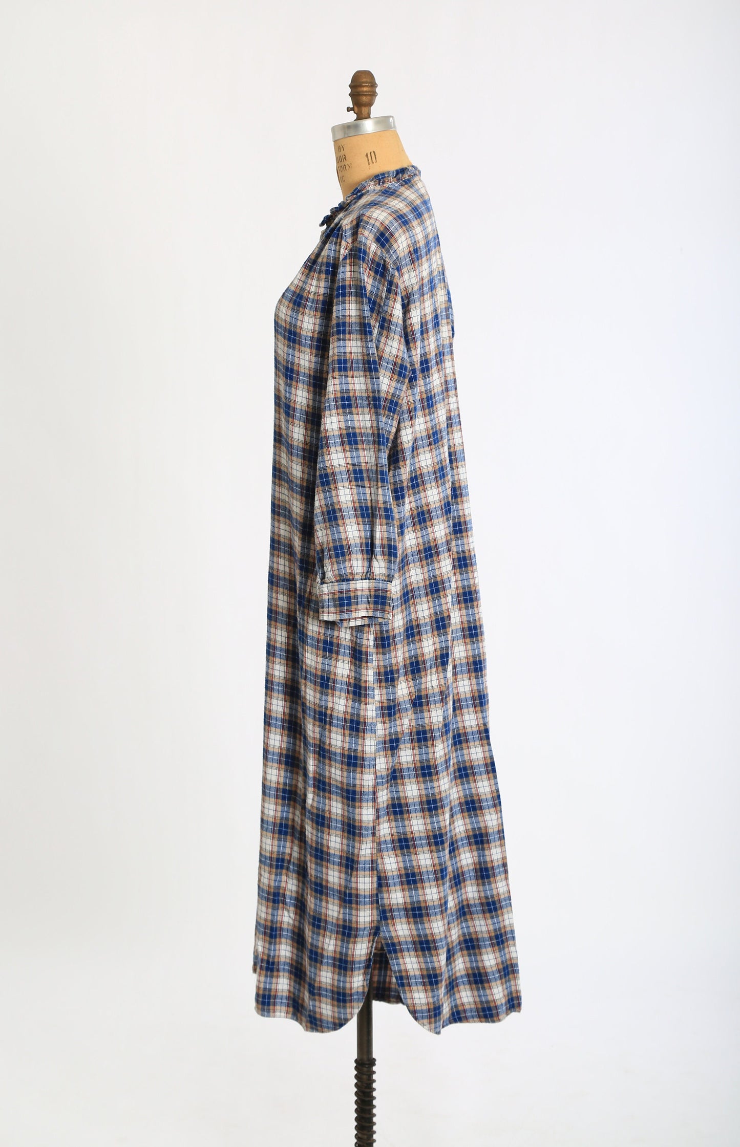 Vintage 70s cotton plaid flannel cotton pajamas night dress