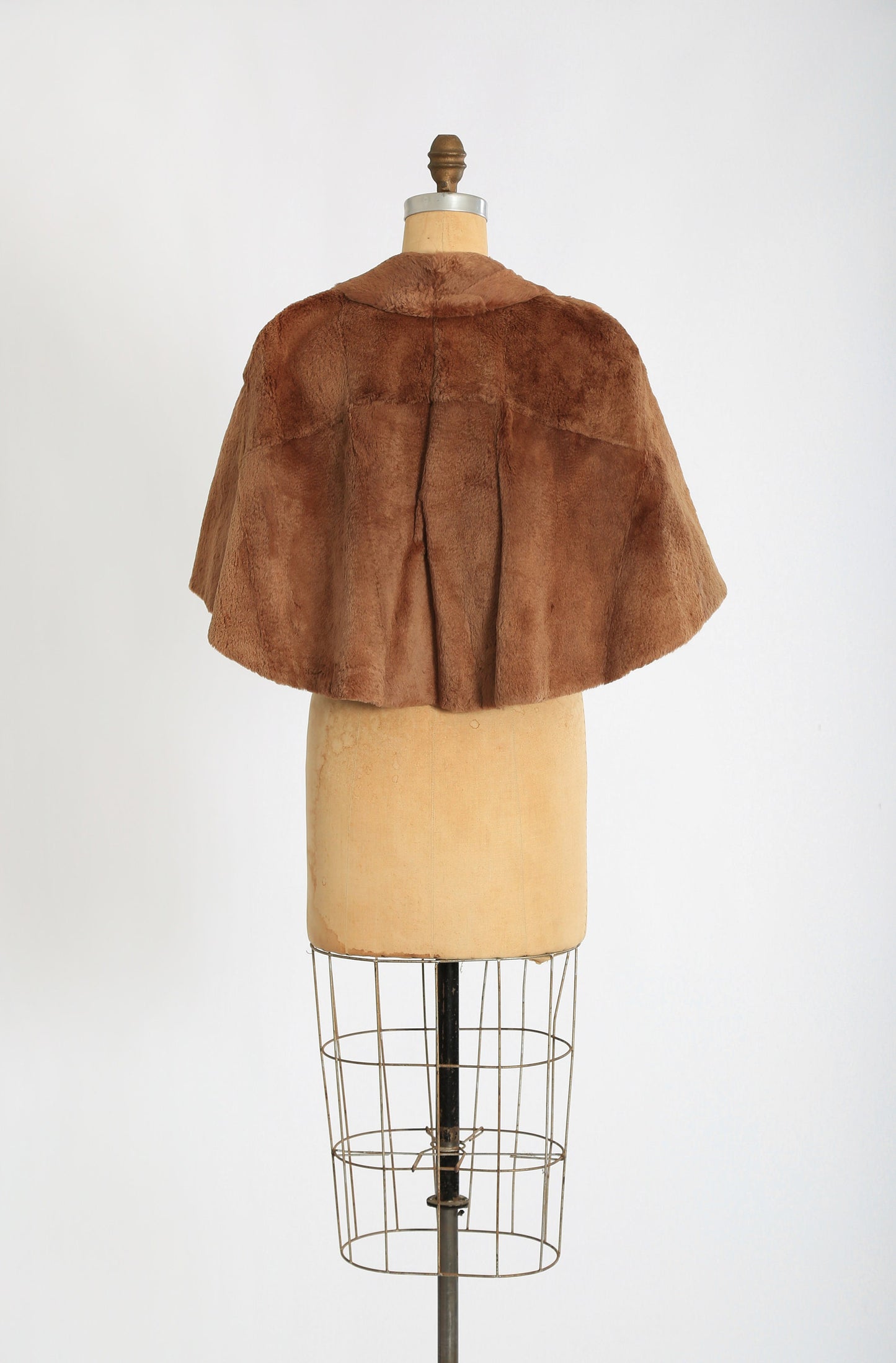 40s Plush mouton lamb fur Cape | Vintage 1940s Mouton fur cape