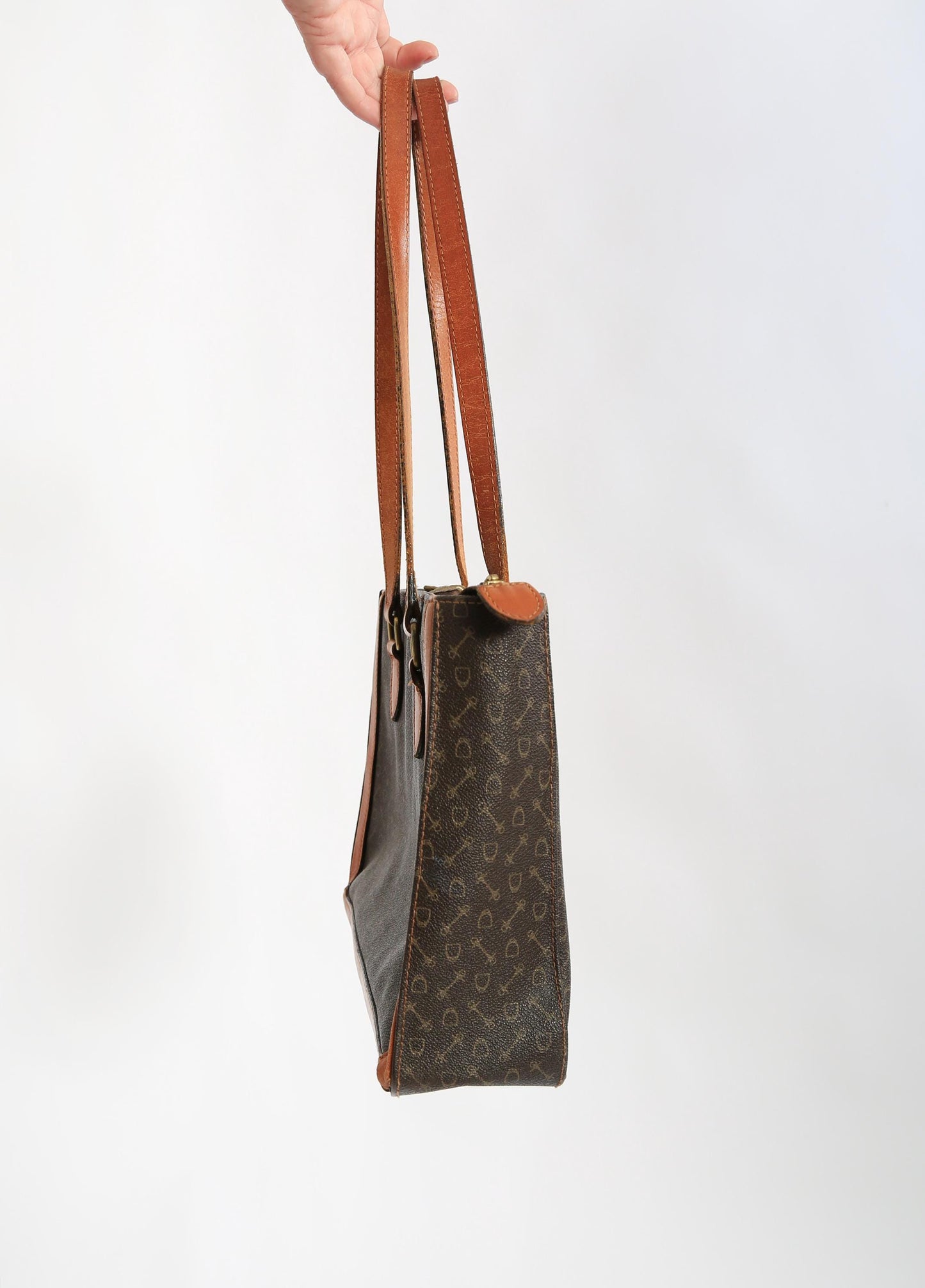 Vintage WHY brown horse bit Signature leather Purse