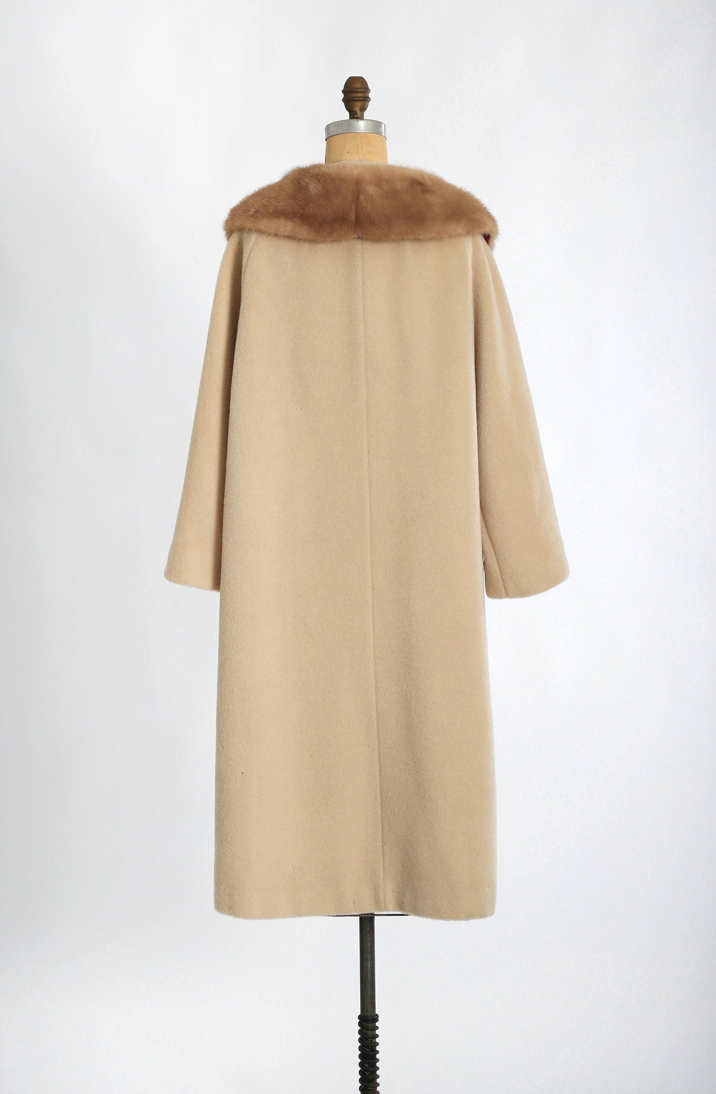 Vintage 50s 60s beige mohair wool coat mink fur collar