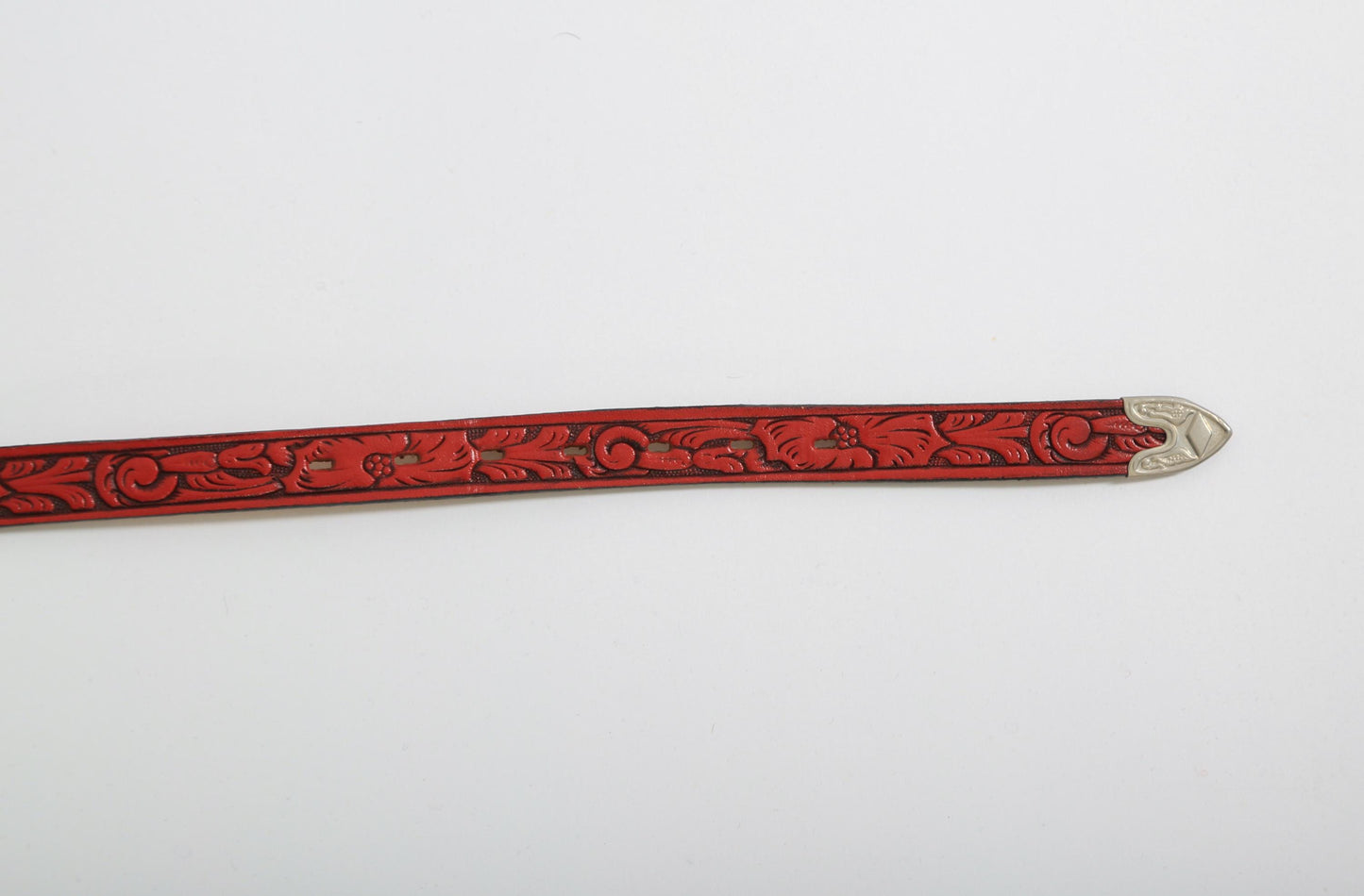 Vintage 80s floral red tooled leather belt | Deadstock 1980s western belt