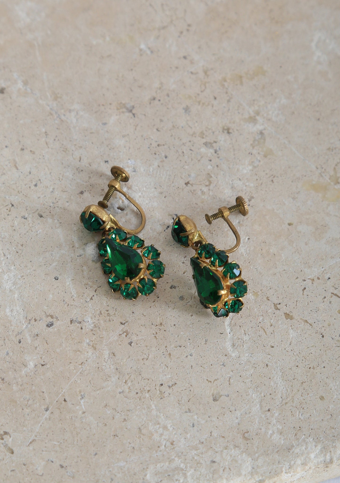 Vintage 50s Czech glass emerald green screw back earrings