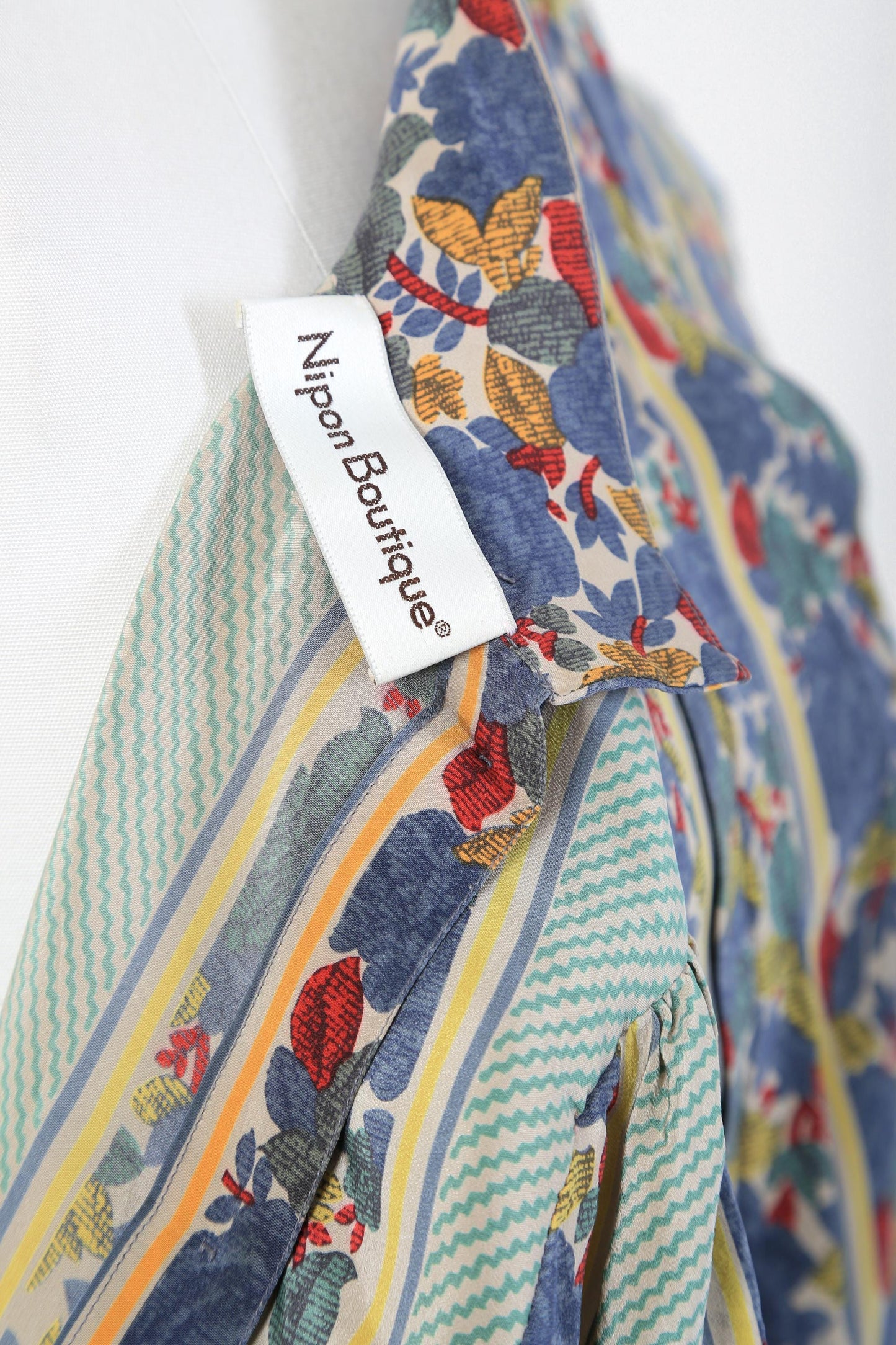 ALBERT NIPON Nipon boutique floral silk dress