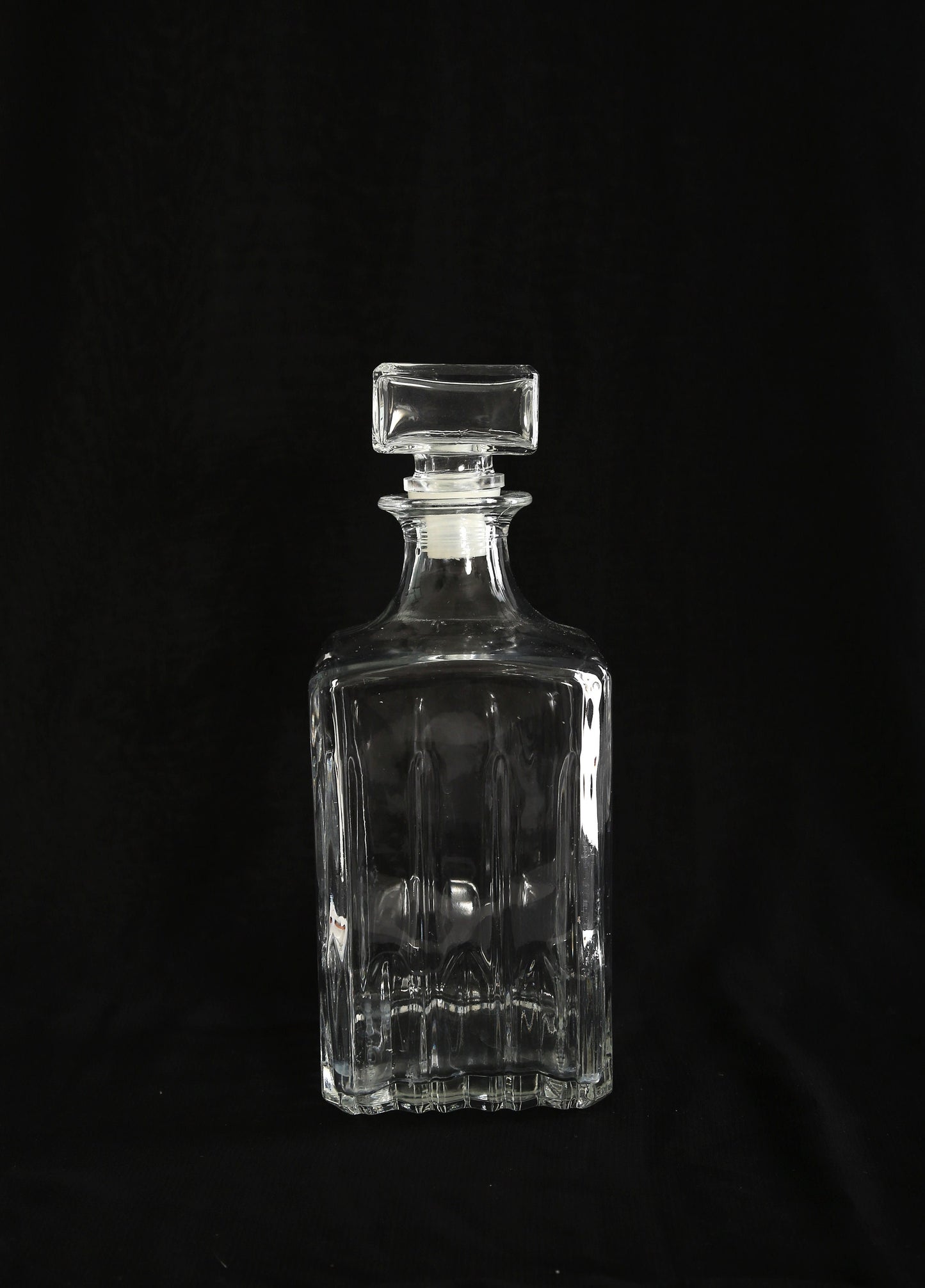 Vintage 70s Italian glass decanter liquor bottle
