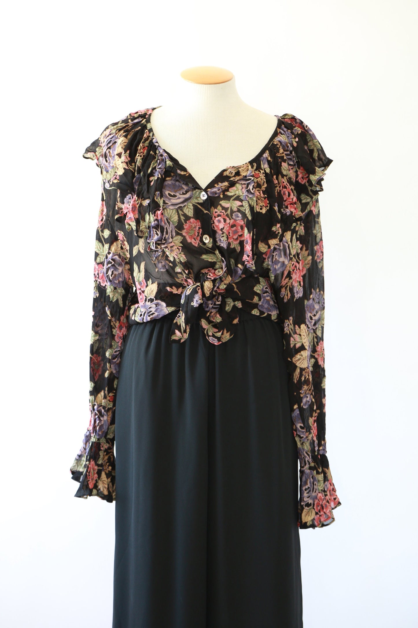 Vintage 90s sheer floral ruffle blouse