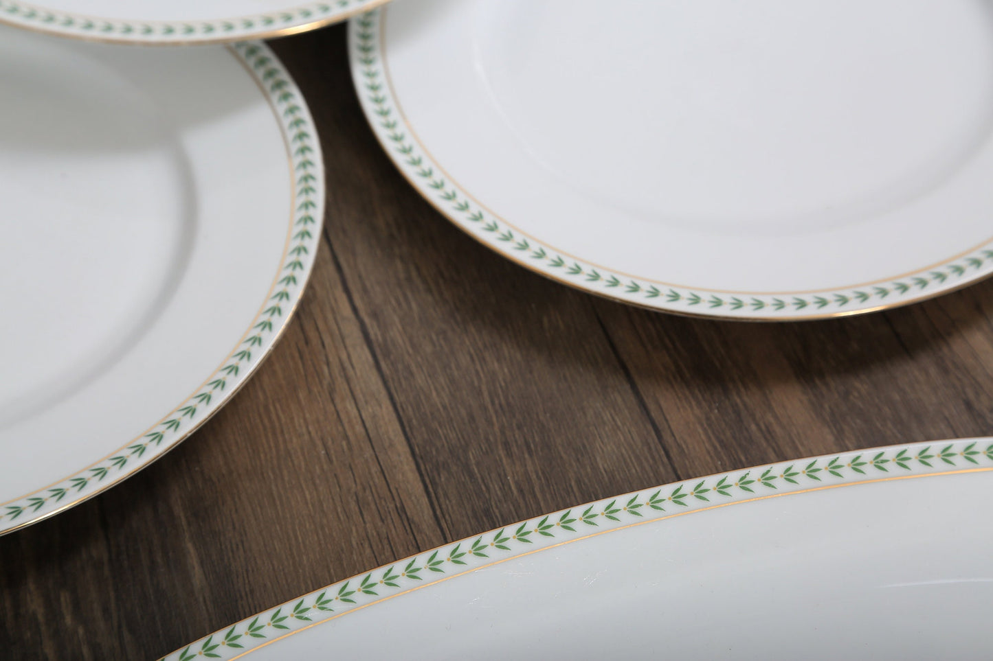 Vintage Eschenbach Bavaria Germany green garland Christmas dinner plates set | 23 piece set