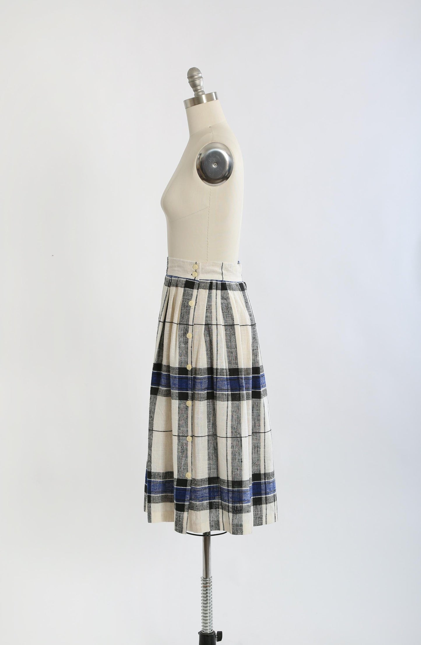 Vintage 80s 90s blue + white plaid woven skirt
