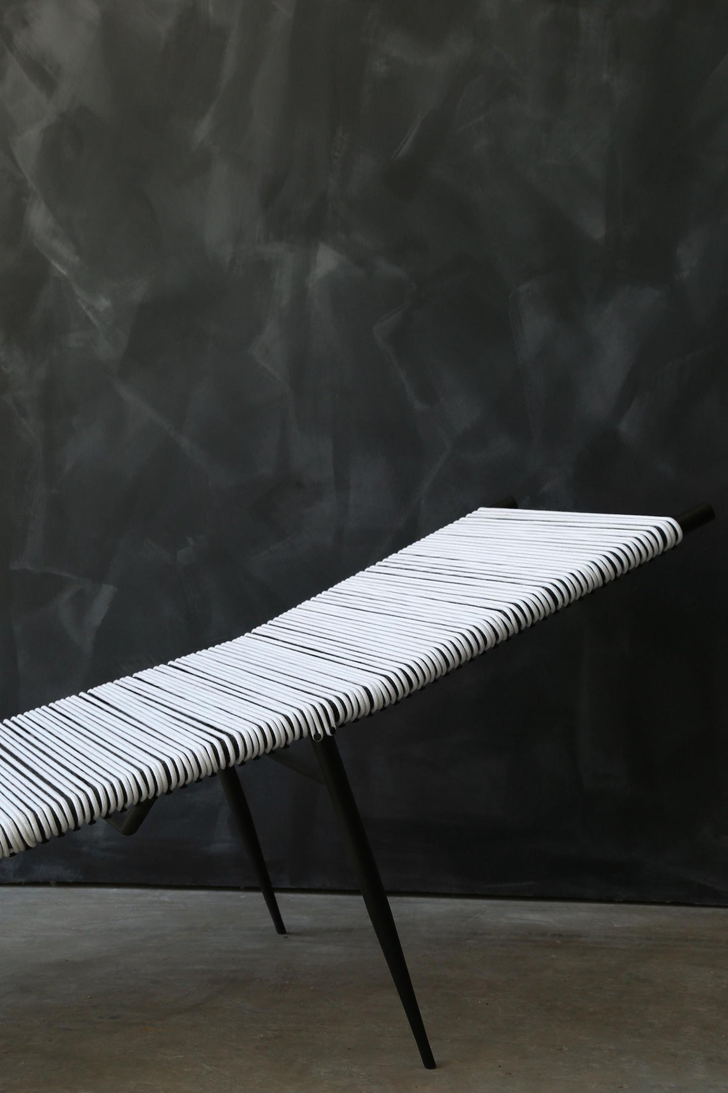 Walter Lamb Surfline lounger | Vintage Walter Lamb outdoor lounge chair