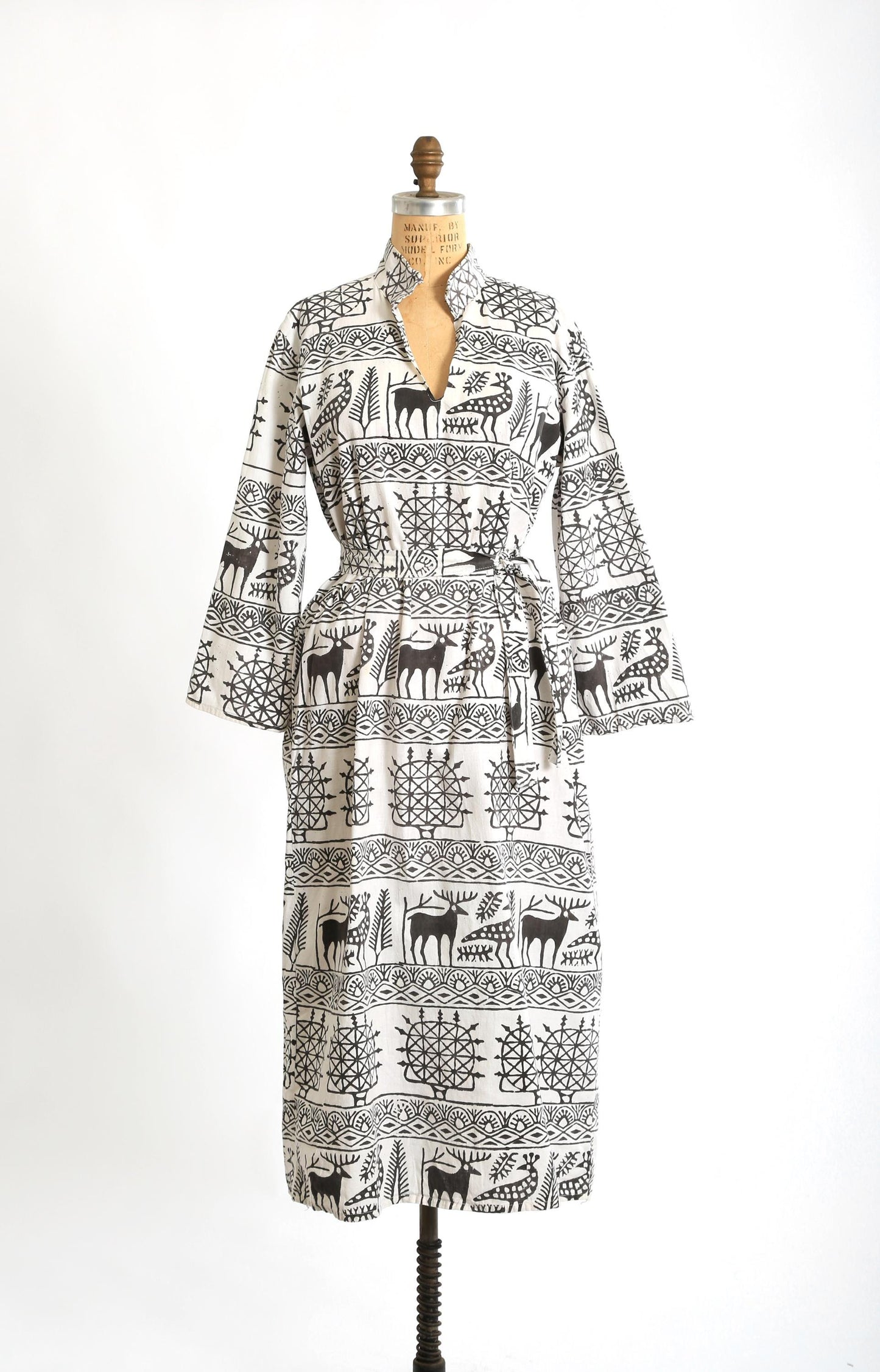 Vintage 70s novelty print maxi dress | 1970s woodland creatures block cotton block print maxi dress