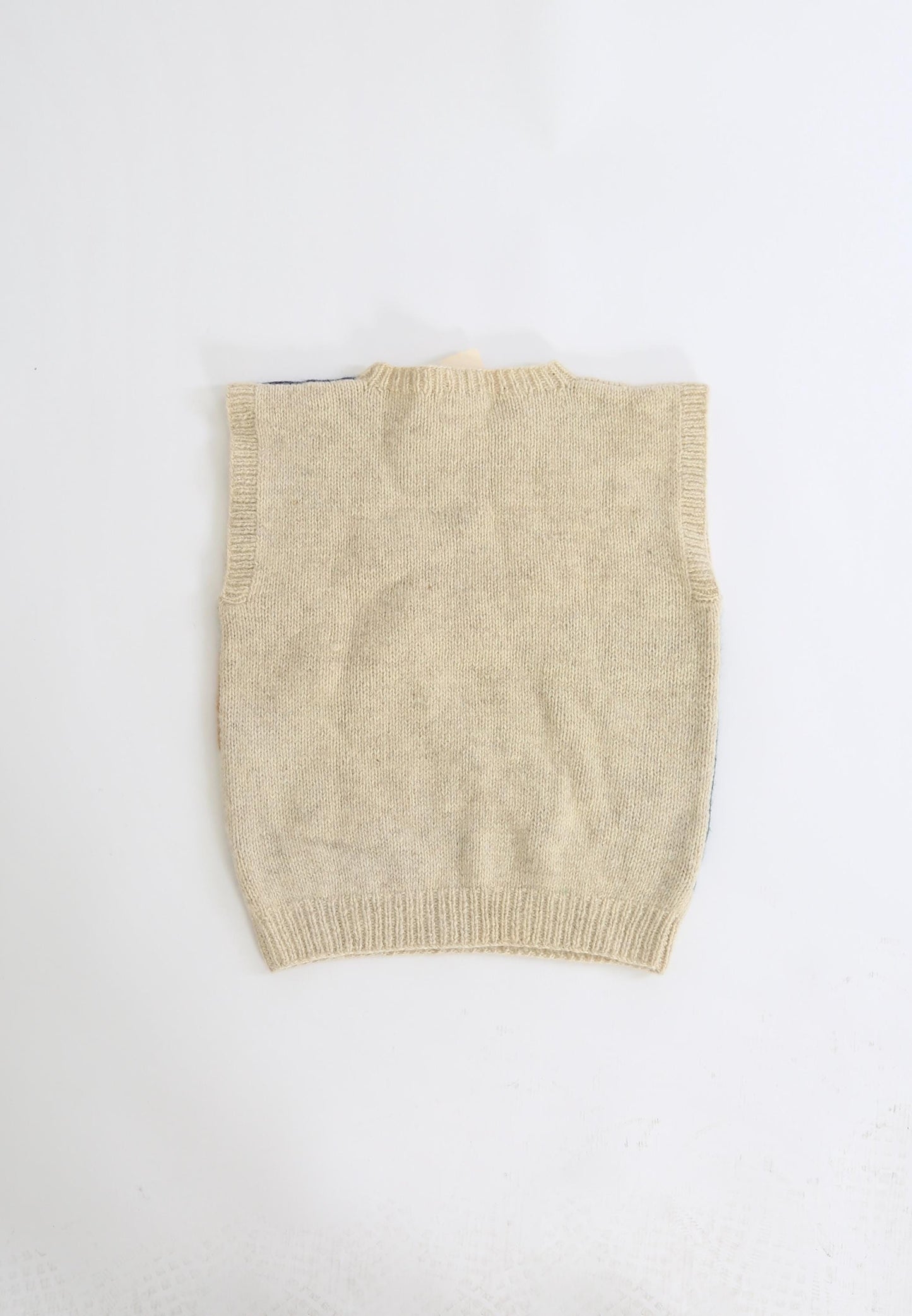 Vintage eagles eye knit wool sweater | Vintage 80s deadstock 3D farm scene sleeveless Shetland wool sweater