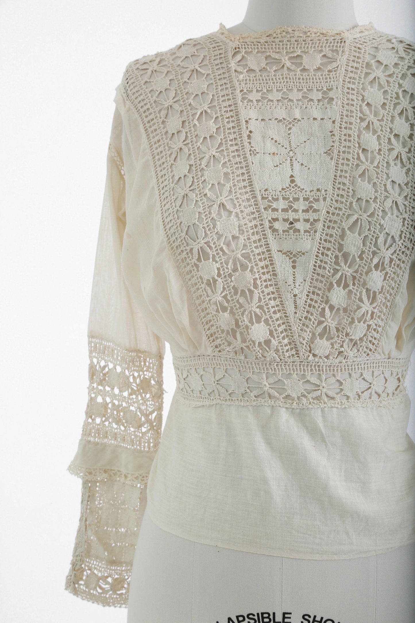Antique Edwardian 1900s natural cotton lace crochet blouse