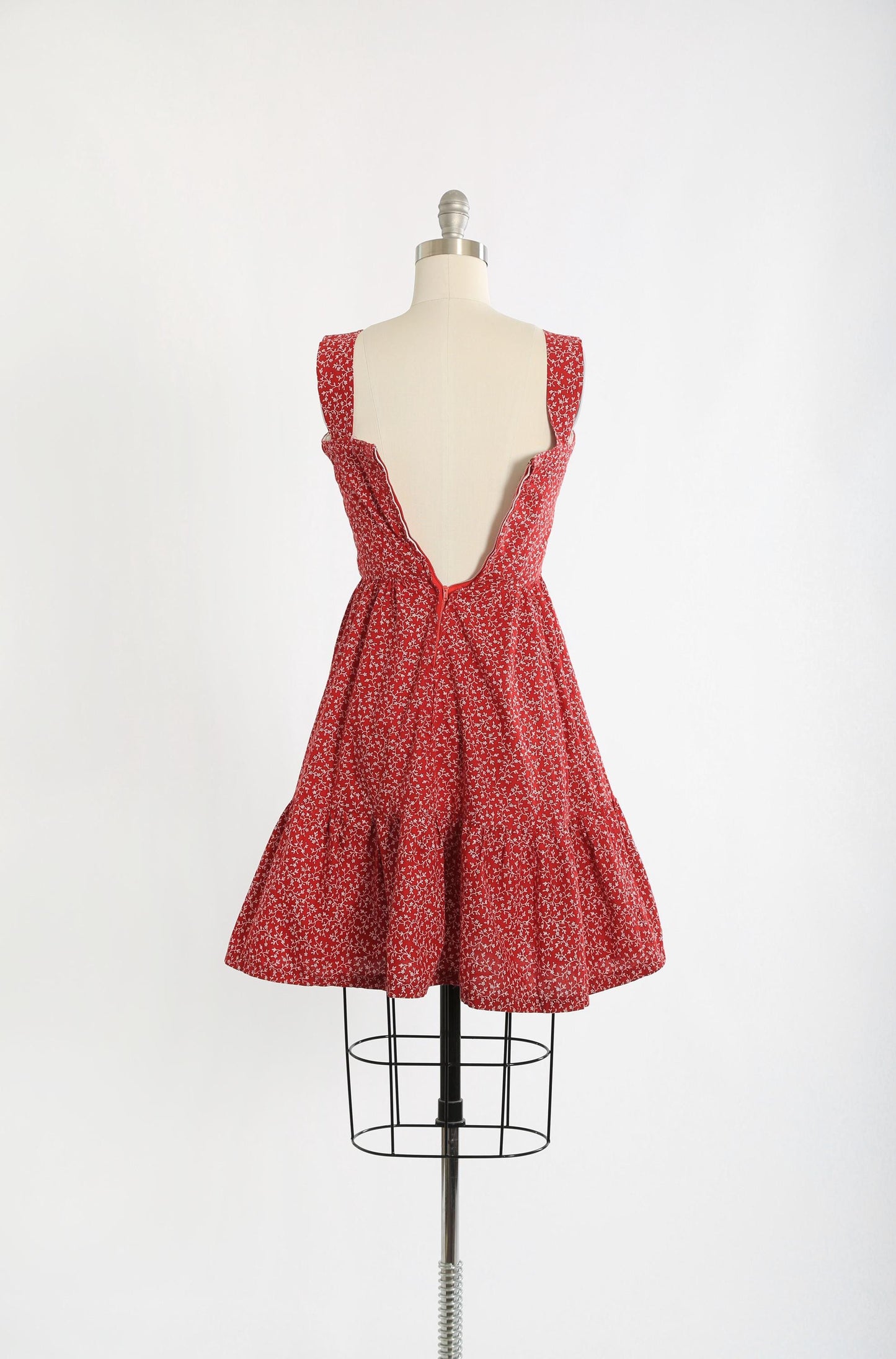 Vintage 70s red + white floral cotton dress