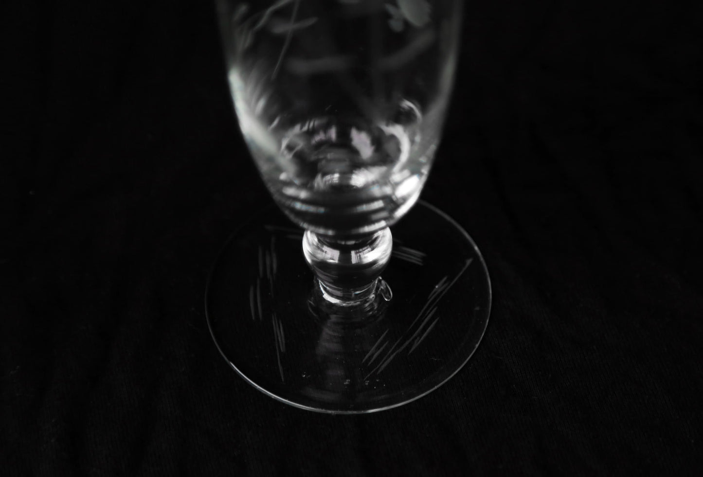 Antique floral glasses | Vintage 40s hand blown etched drinking glasses | champagne wedding barware glasses 5