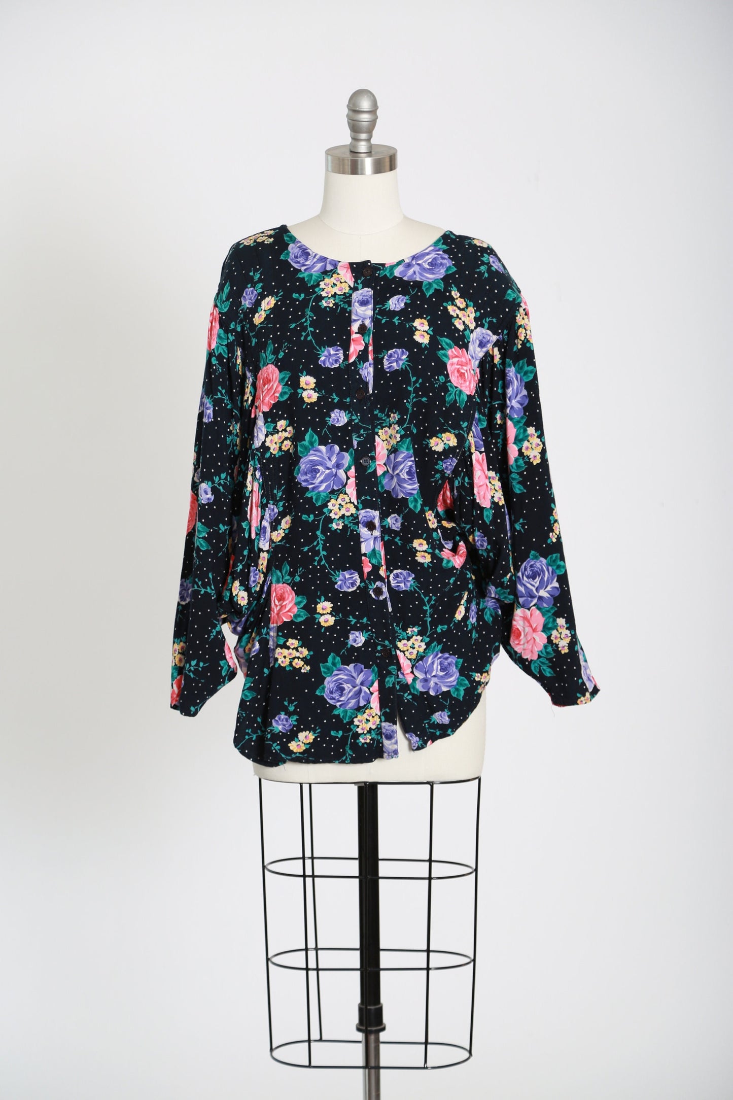 Vintage 80s Batwing floral rose rayon blouse