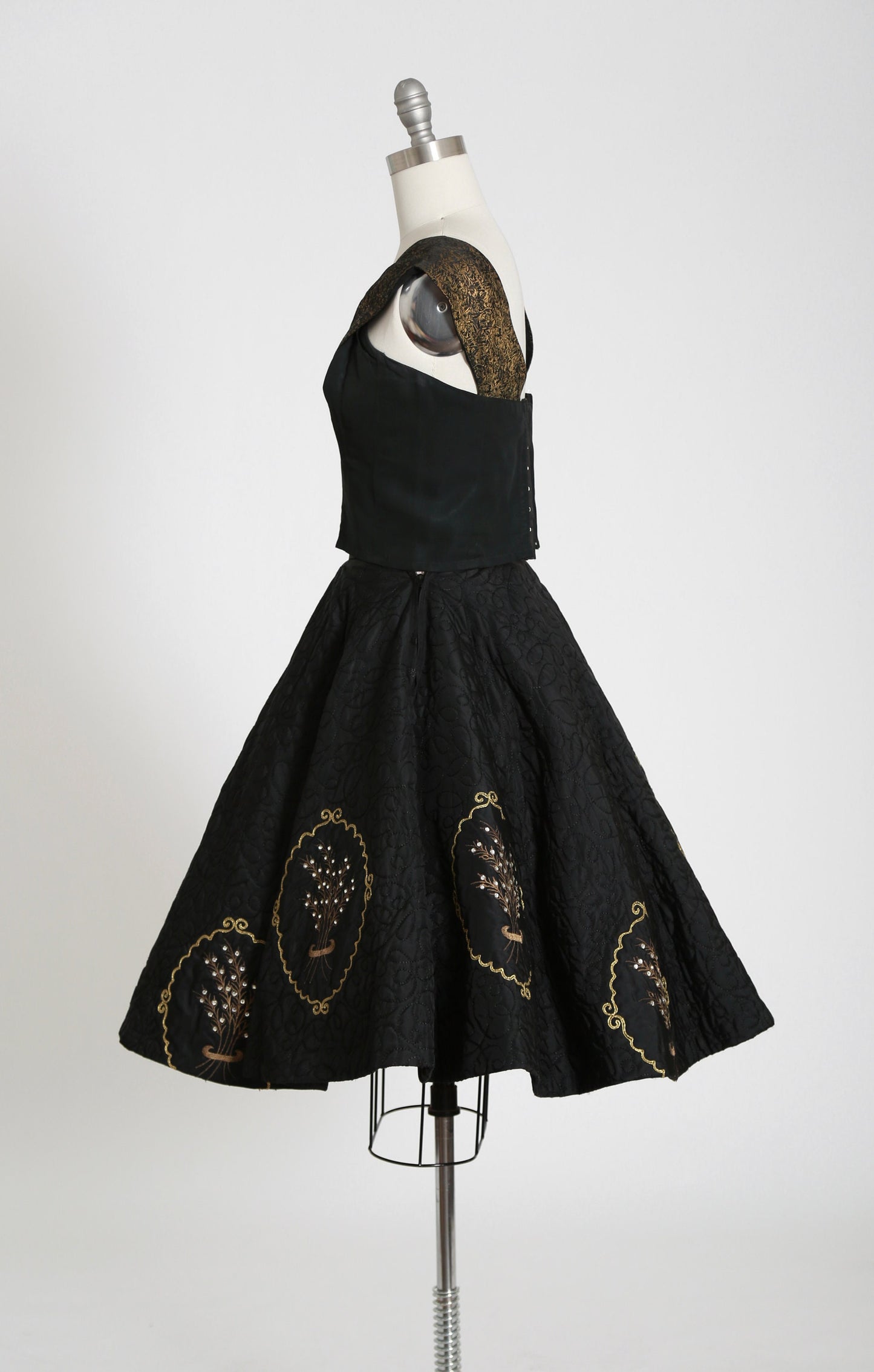 50s quilted gold circle skirt | Vintage 1950s metallic gold floral crop top 2pc skirt set