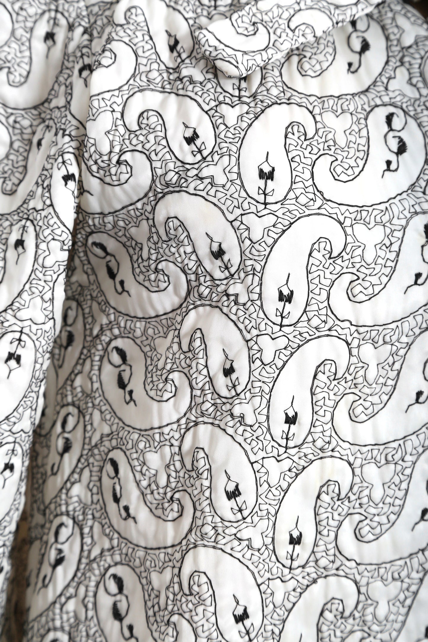 60s house coat robe | Vintage 1960s Matej for Odette Barsa embroidered paisley house coat