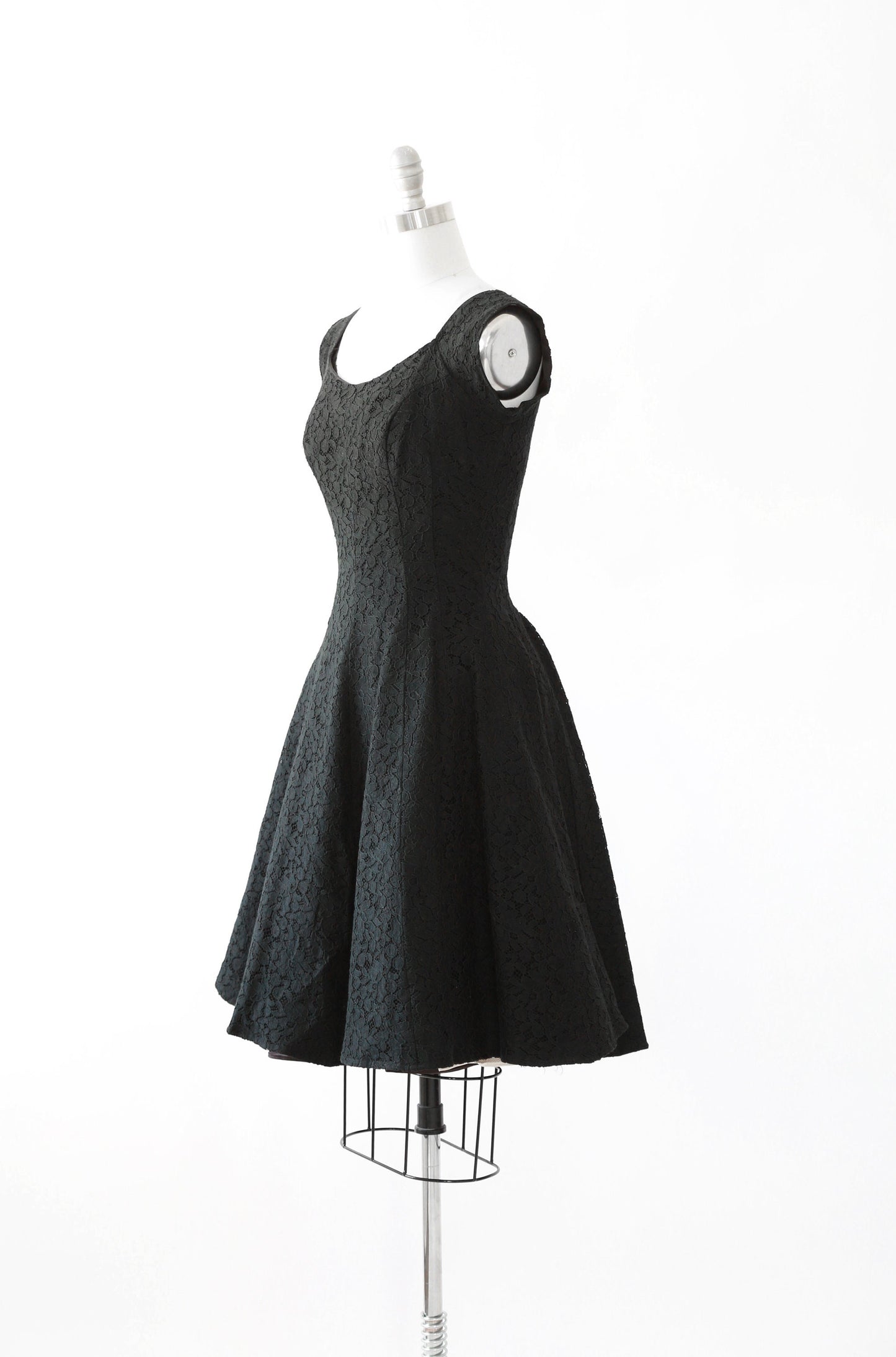 Vintage 50s black floral lace mini dress