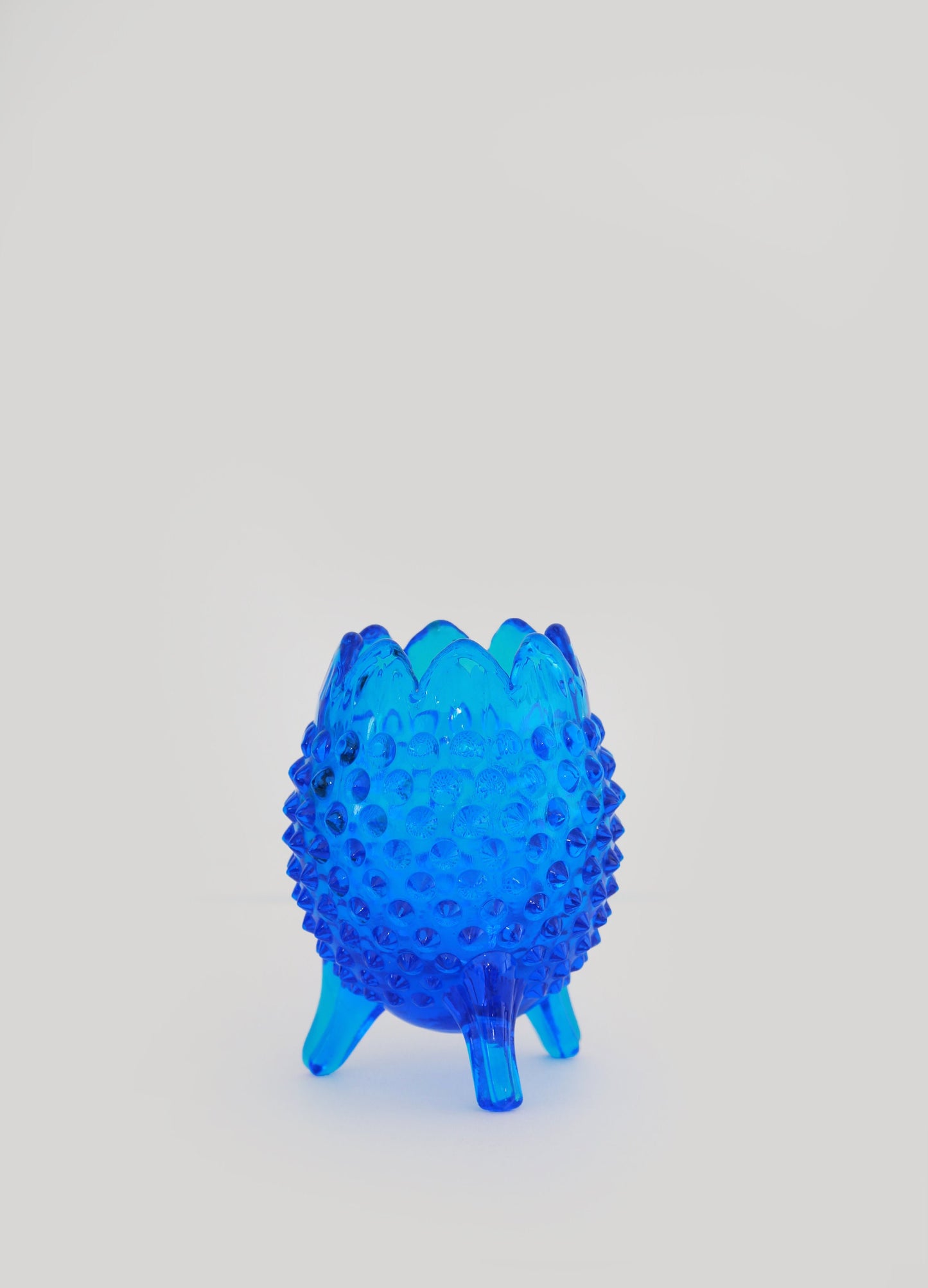 Vintage Fenton glass blue Colonial Hobnail Egg