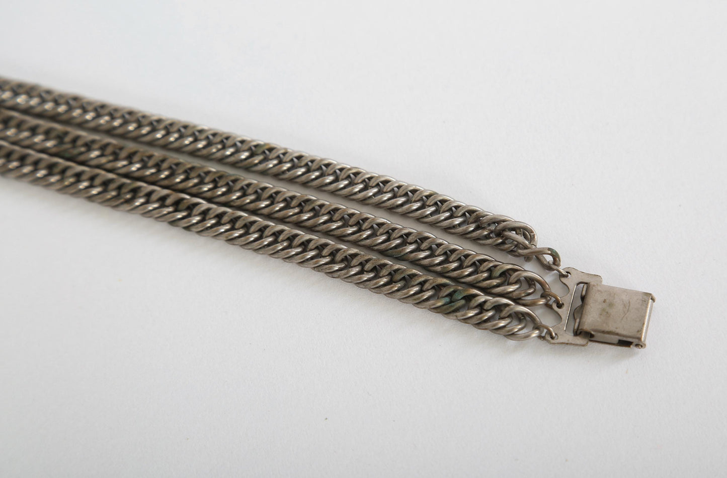 Vintage 1940s thick 3 row chain bracelet