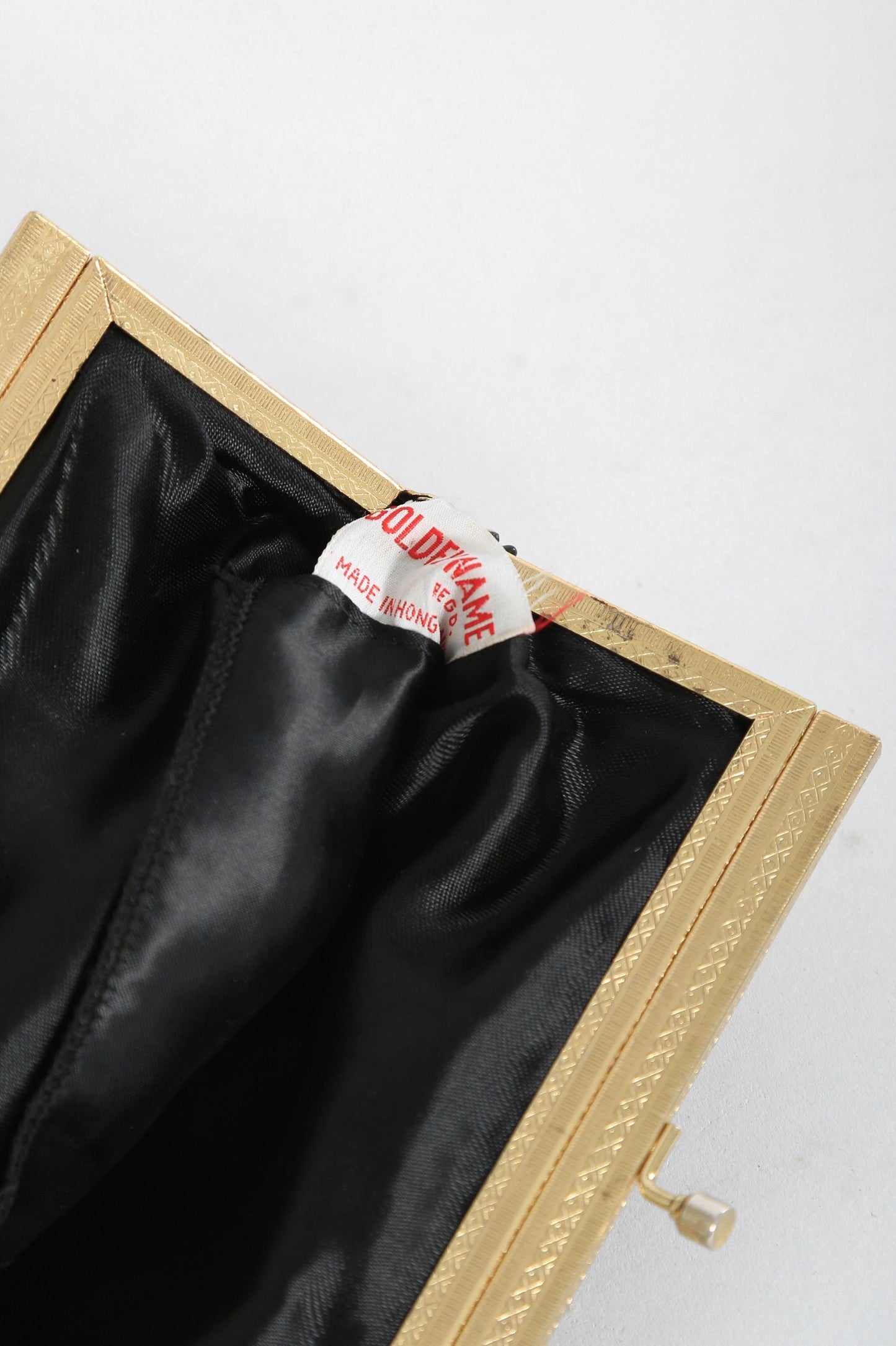 Vintage 1960s Gold beaded chain clutch purse