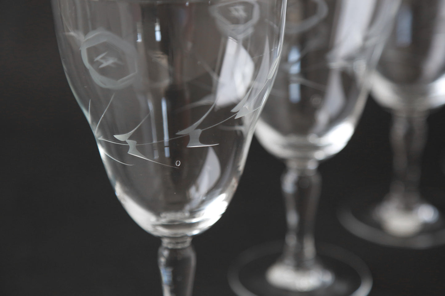 Vintage 30s 40s hand blown etched glasses