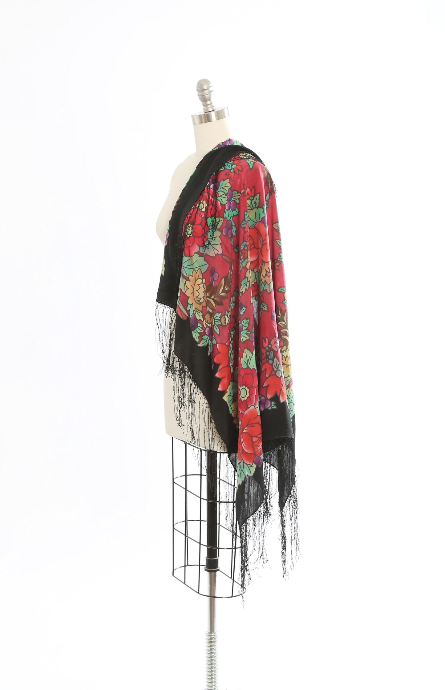 40s piano shawl | Vintage 1940s silk floral paino shawl