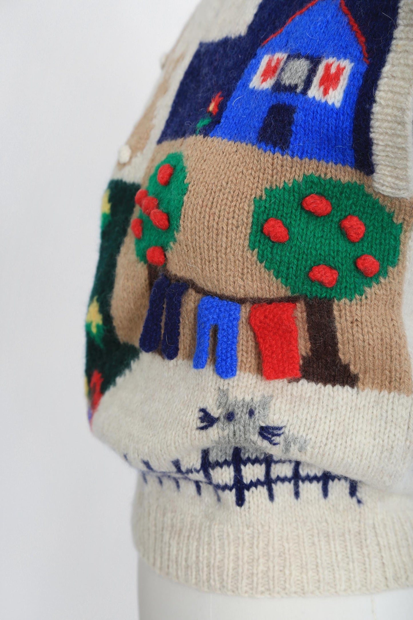 Vintage eagles eye knit wool sweater | Vintage 80s deadstock 3D farm scene sleeveless Shetland wool sweater