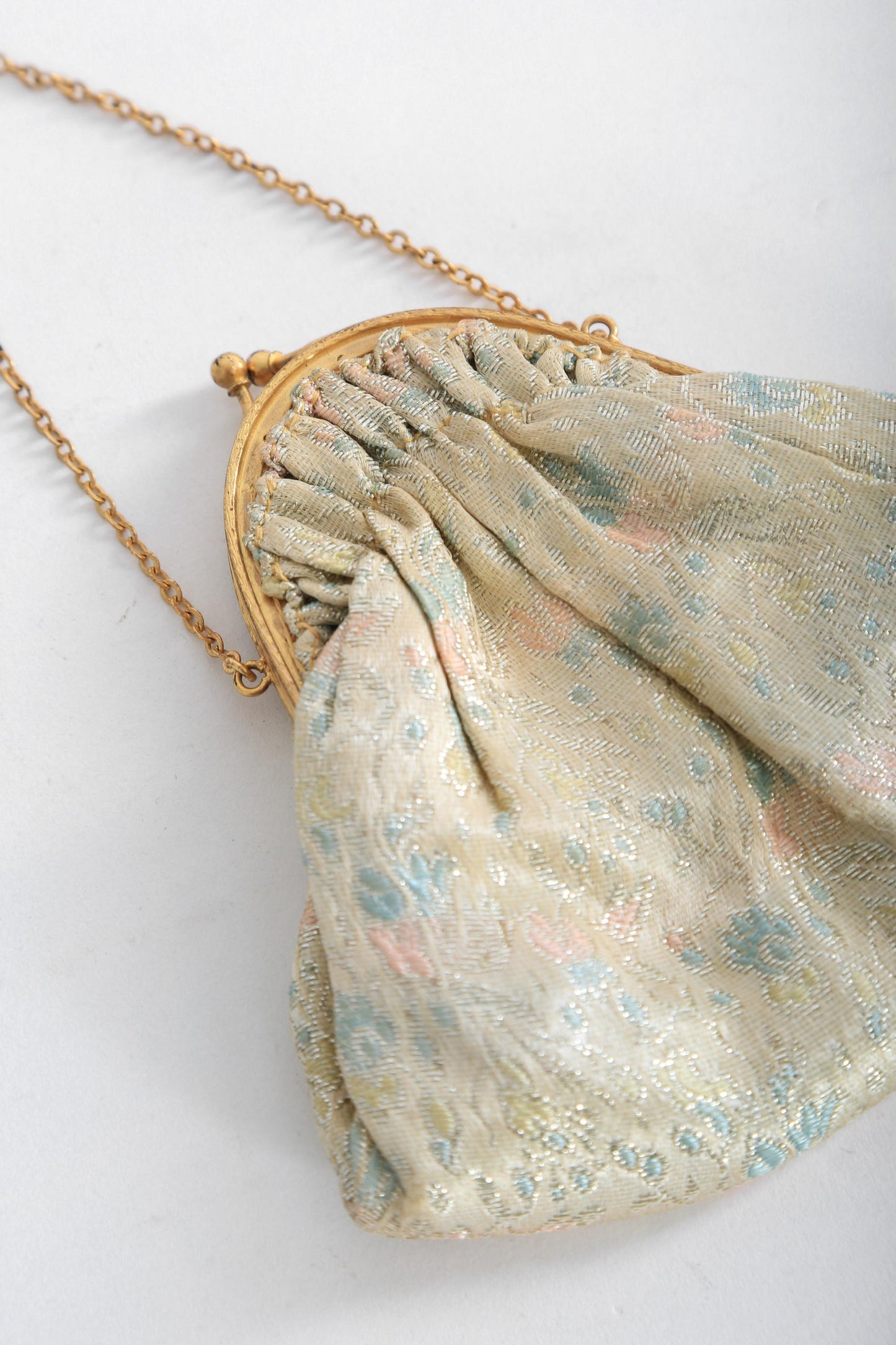 Vintage 40s metallic gold Brocade floral purse