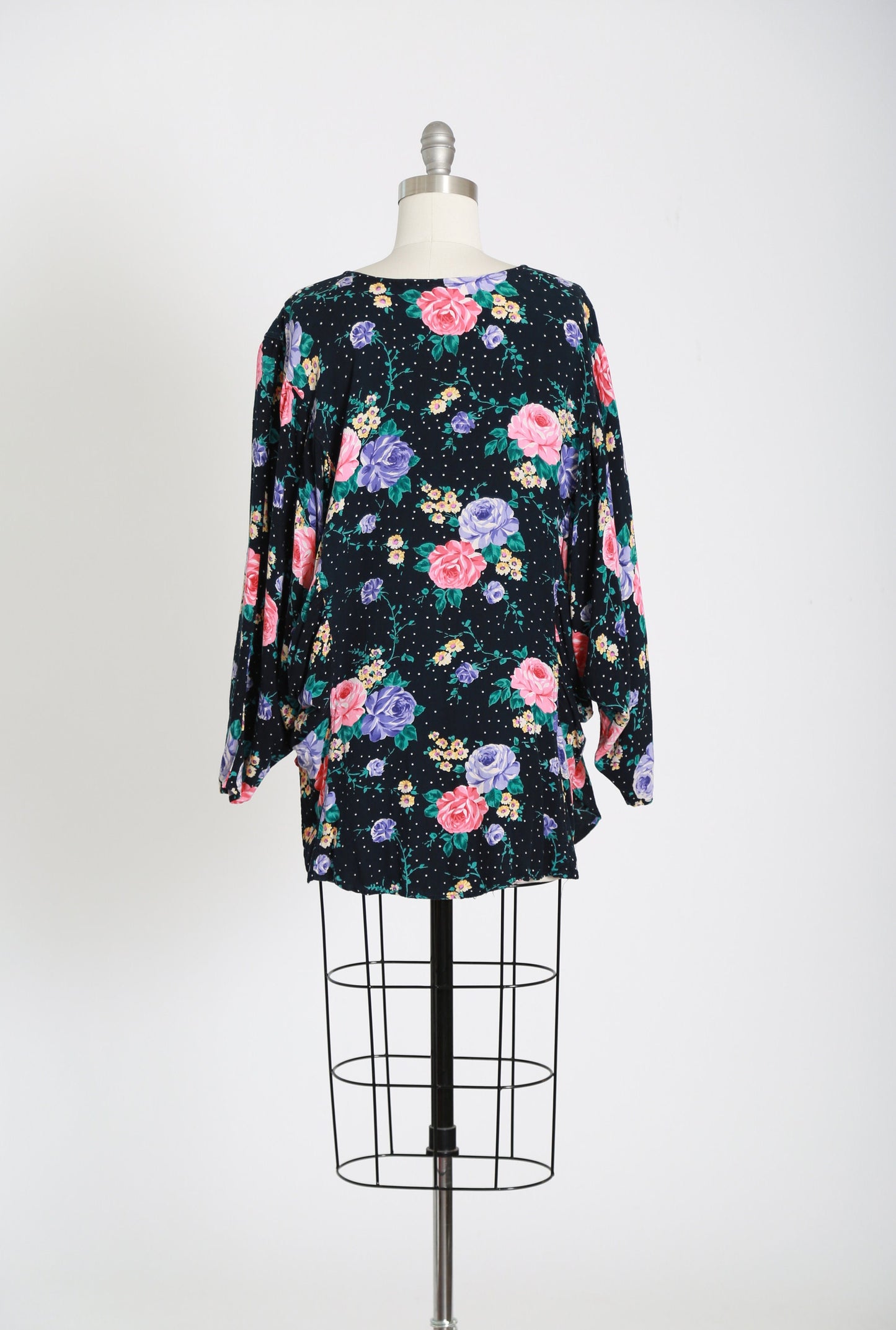 Vintage 80s Batwing floral rose rayon blouse