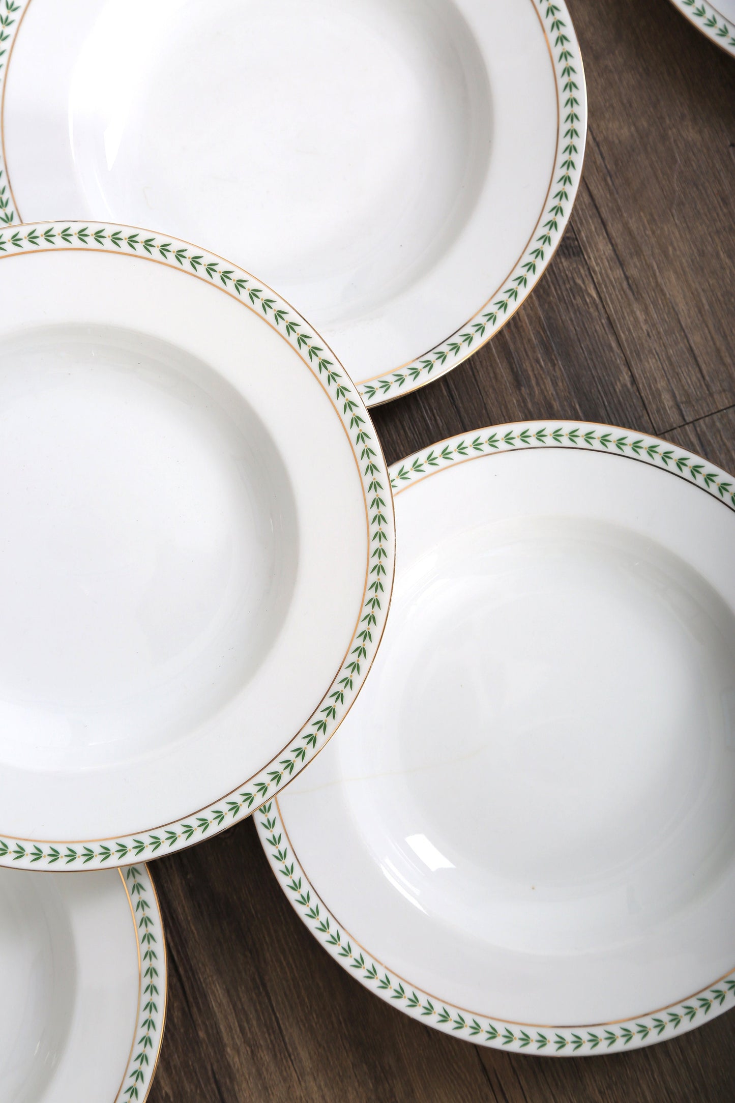 Vintage Eschenbach Bavaria Germany green garland Christmas dinner plates set | 23 piece set