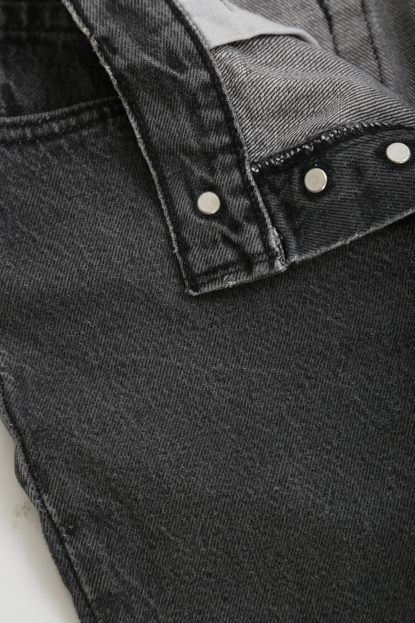 Vintage 90s 501 black Levis black button fly denim red tab straight jeans USA W27 L30