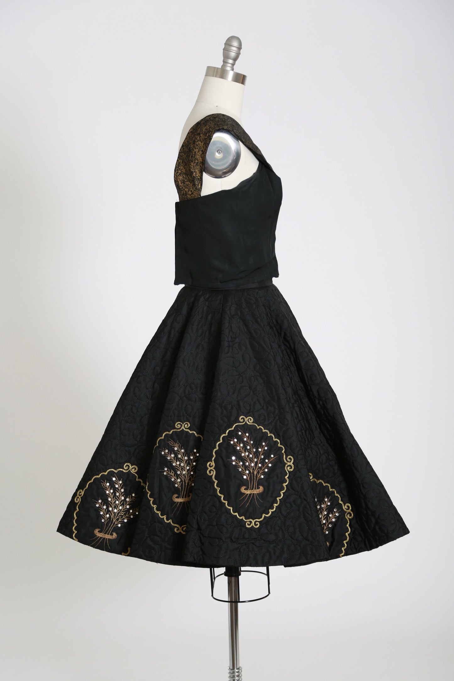 50s quilted gold circle skirt | Vintage 1950s metallic gold floral crop top 2pc skirt set