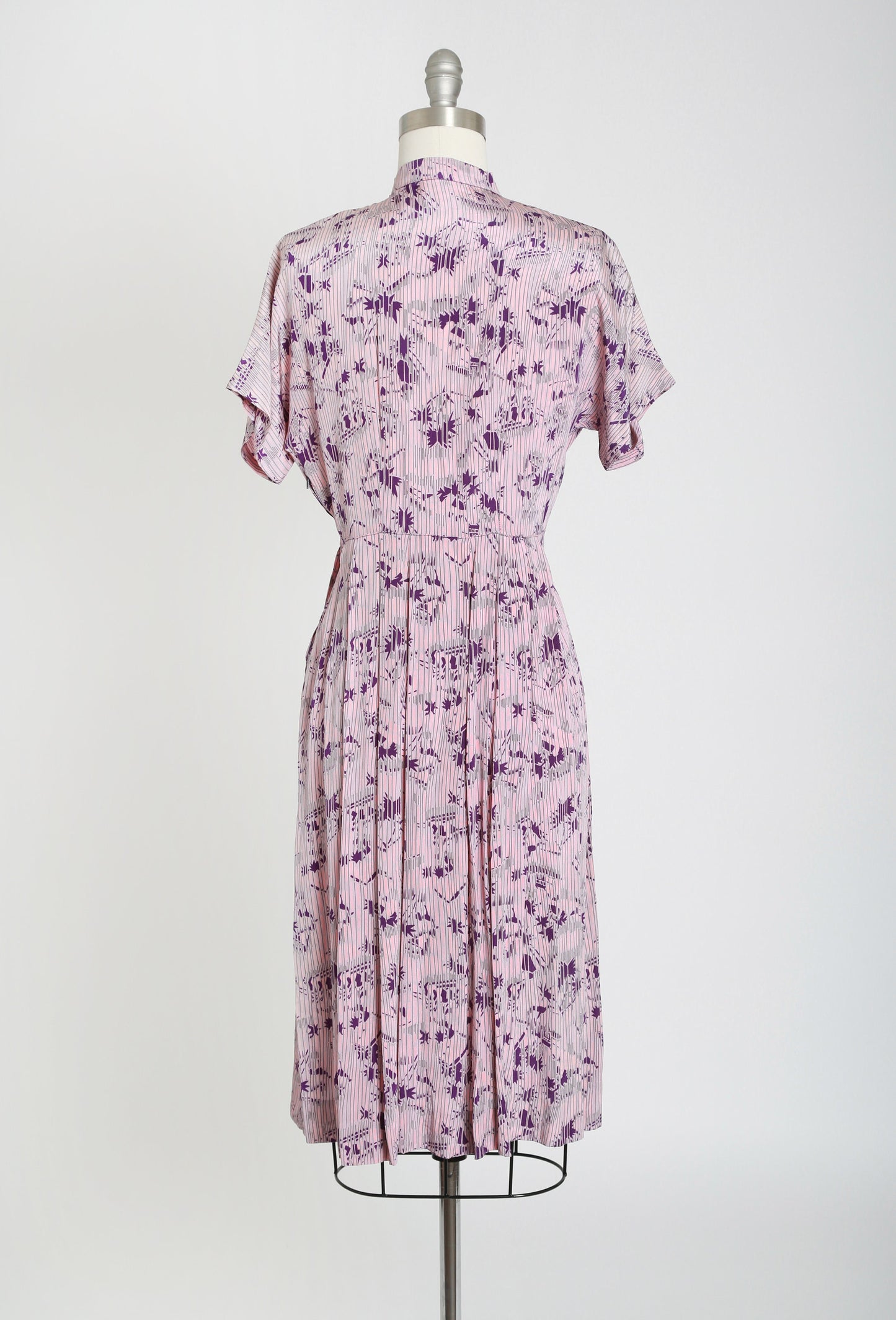 40s silk dress | Vintage 1940s purple palm desert camel silk dress | 1940s novelty print dress