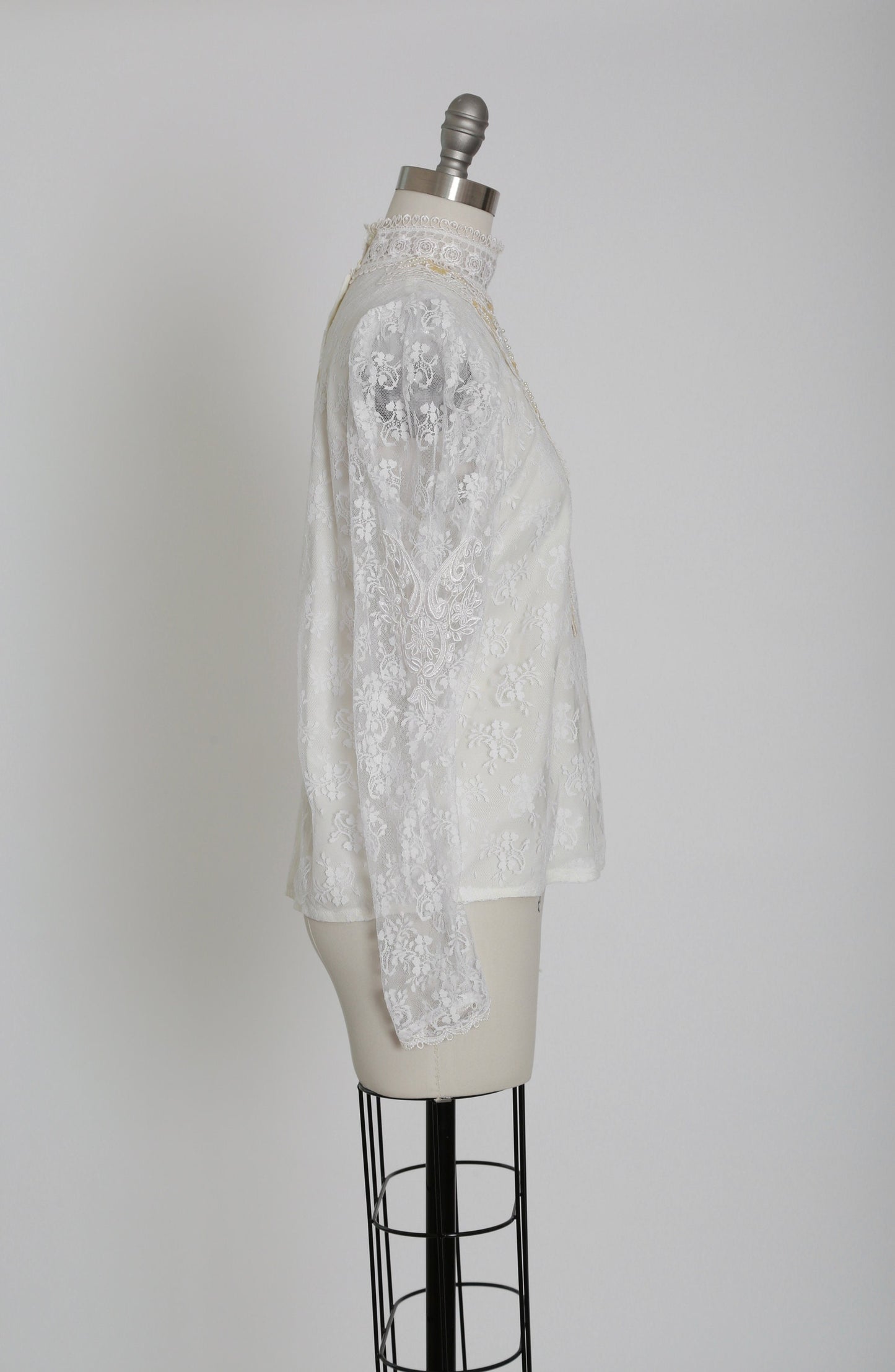 Vintage Scott McClintock victorian floral sequin blouse