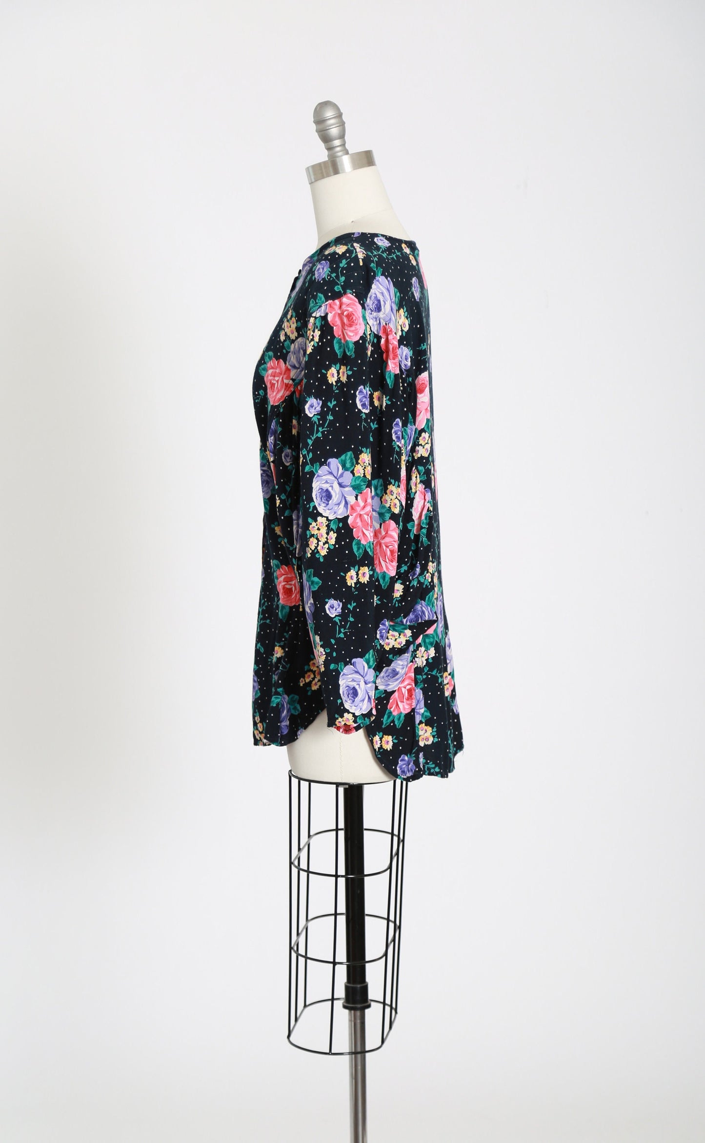 Vintage 80s Batwing floral rose rayon blouse