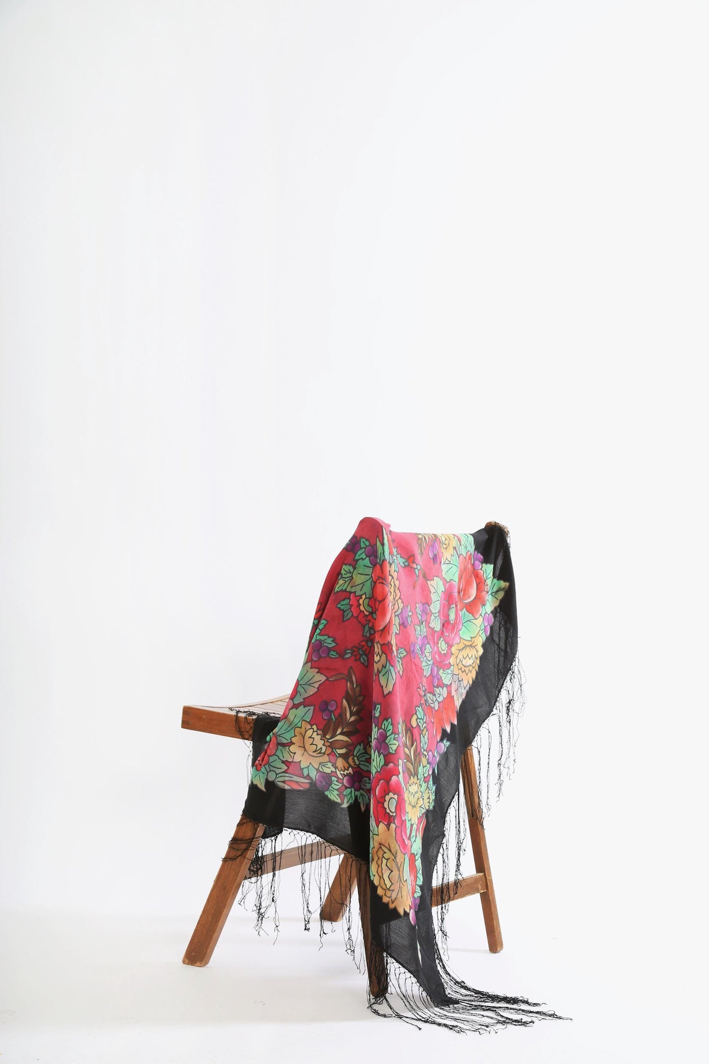 40s piano shawl | Vintage 1940s silk floral paino shawl