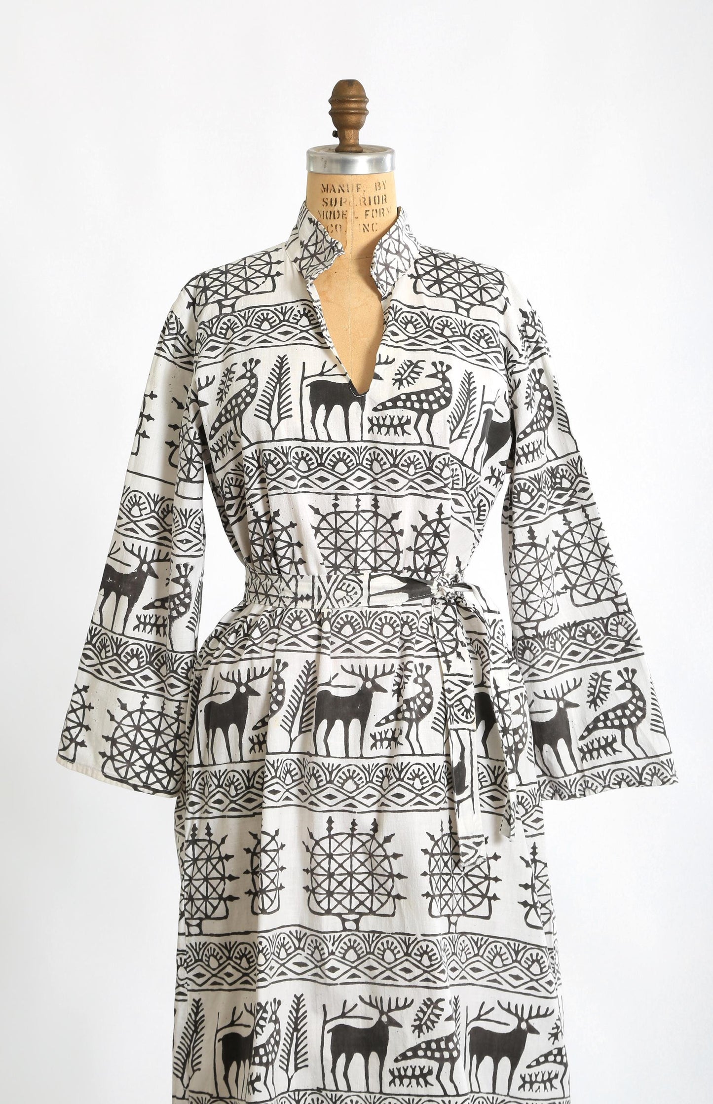 Vintage 70s novelty print maxi dress | 1970s woodland creatures block cotton block print maxi dress