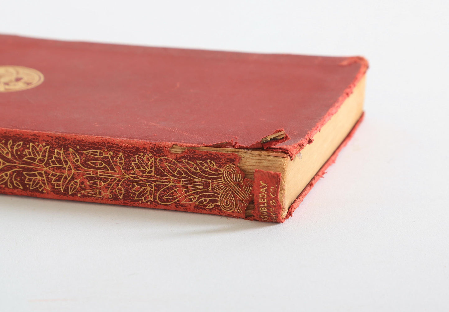 Antique 1925 Puck of Pook's Hill Rudyard Kipling red leather book
