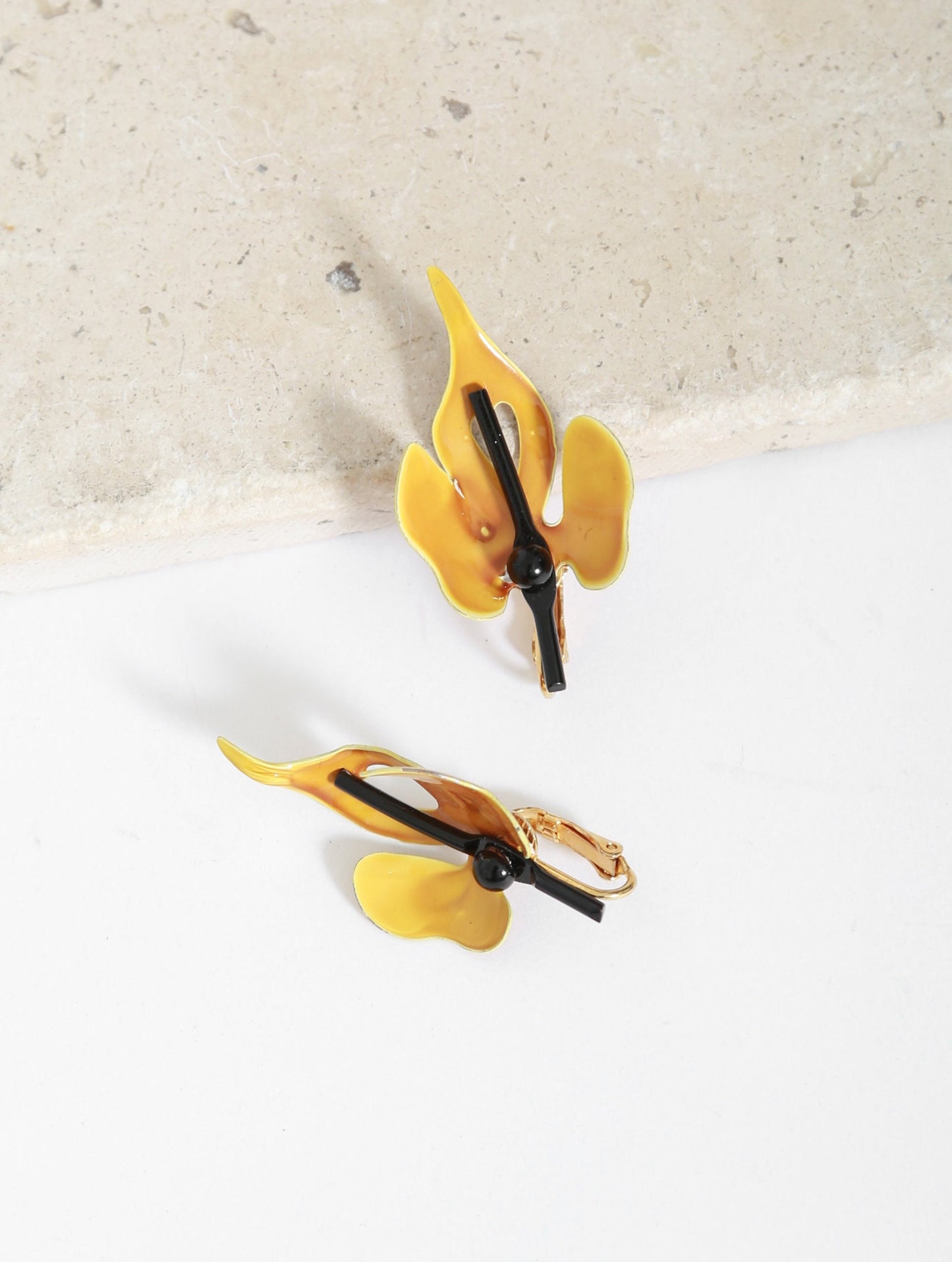 60s modernist yellow enamel flower clip on earrings
